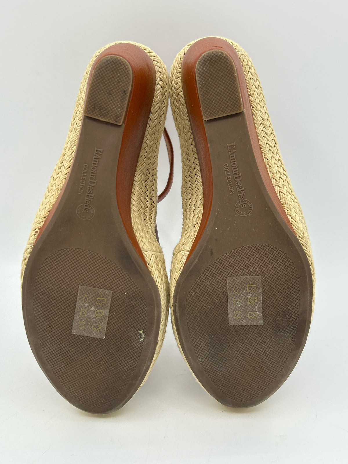L'AMOUR DES PIEDS Size 9M Brown Women Sandal