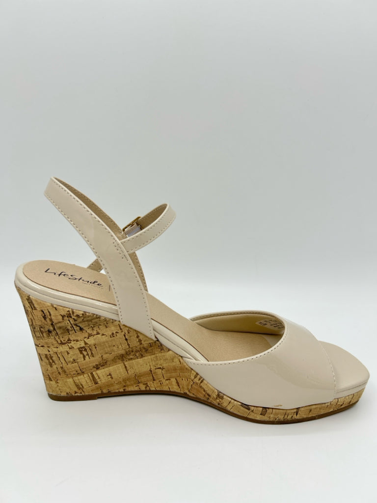 LIFESTRIDE Size 10M Ivory Women's Sandal