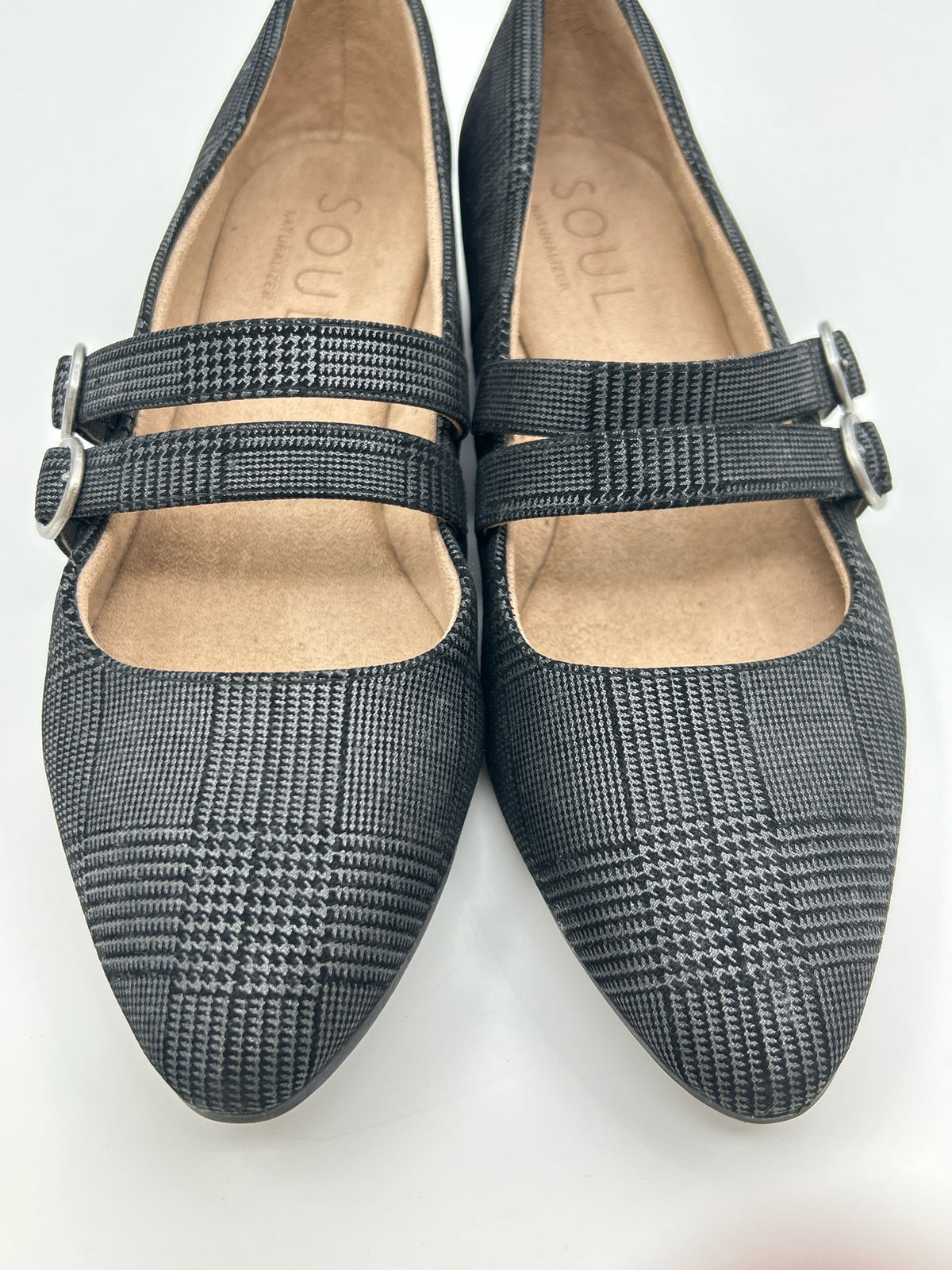 NATURALIZER Size 9M Grey Women Flats