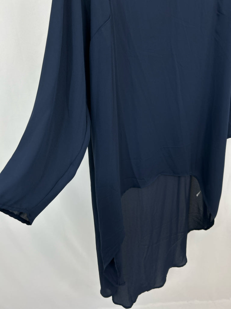 CHICO'S Women Size 16/18 Navy Tunic