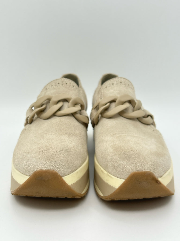 DOLCE VITA Size 7.5 Beige Women's Sneakers