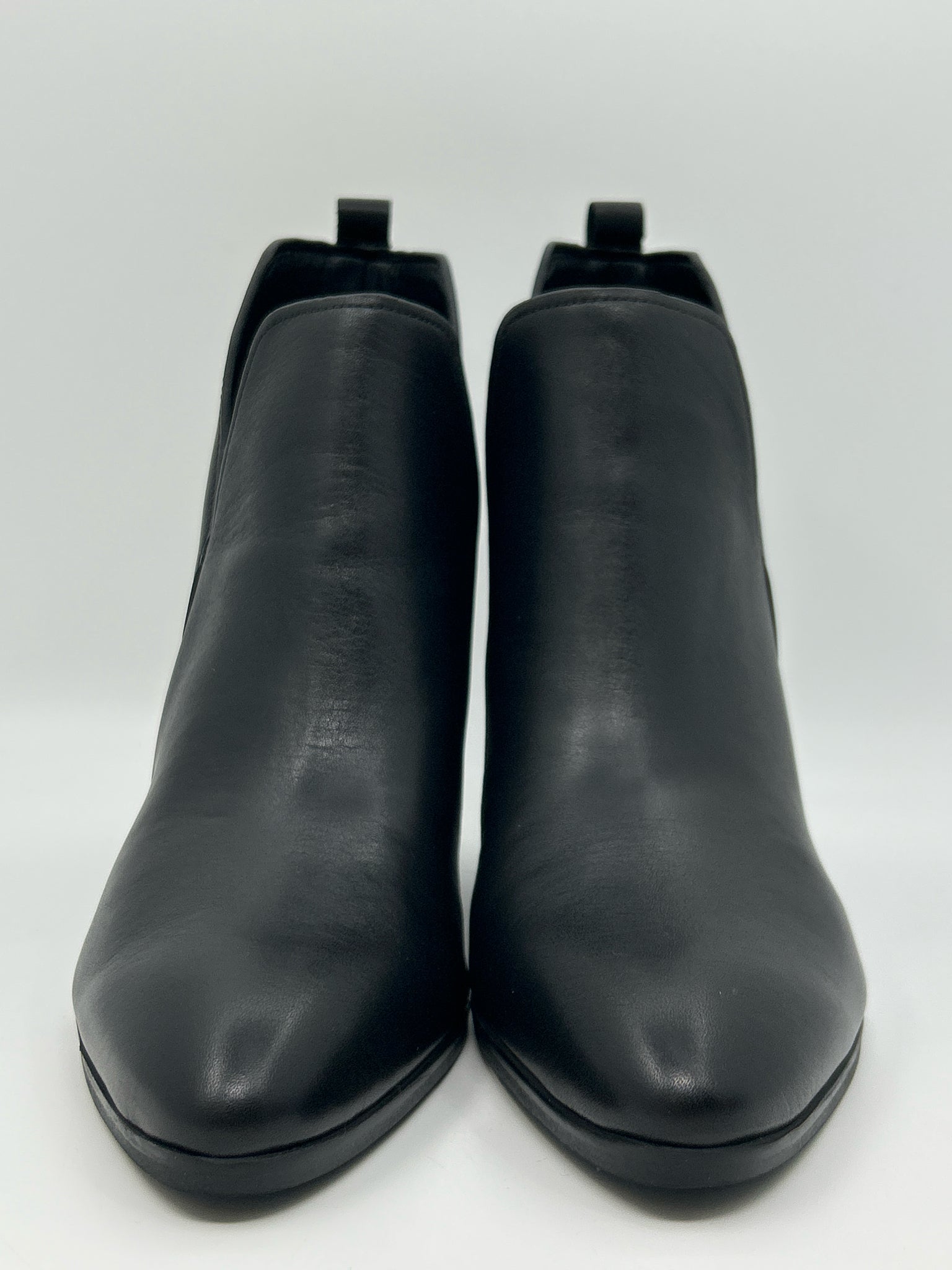 MARC FISHER Size 11M Black Women Booties