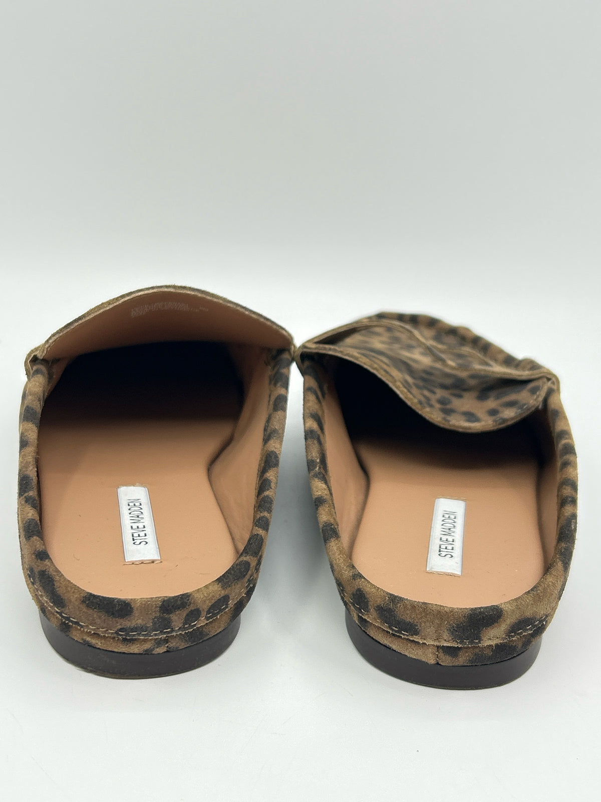 STEVE MADDEN Size 8M Animal Print Women Loafer