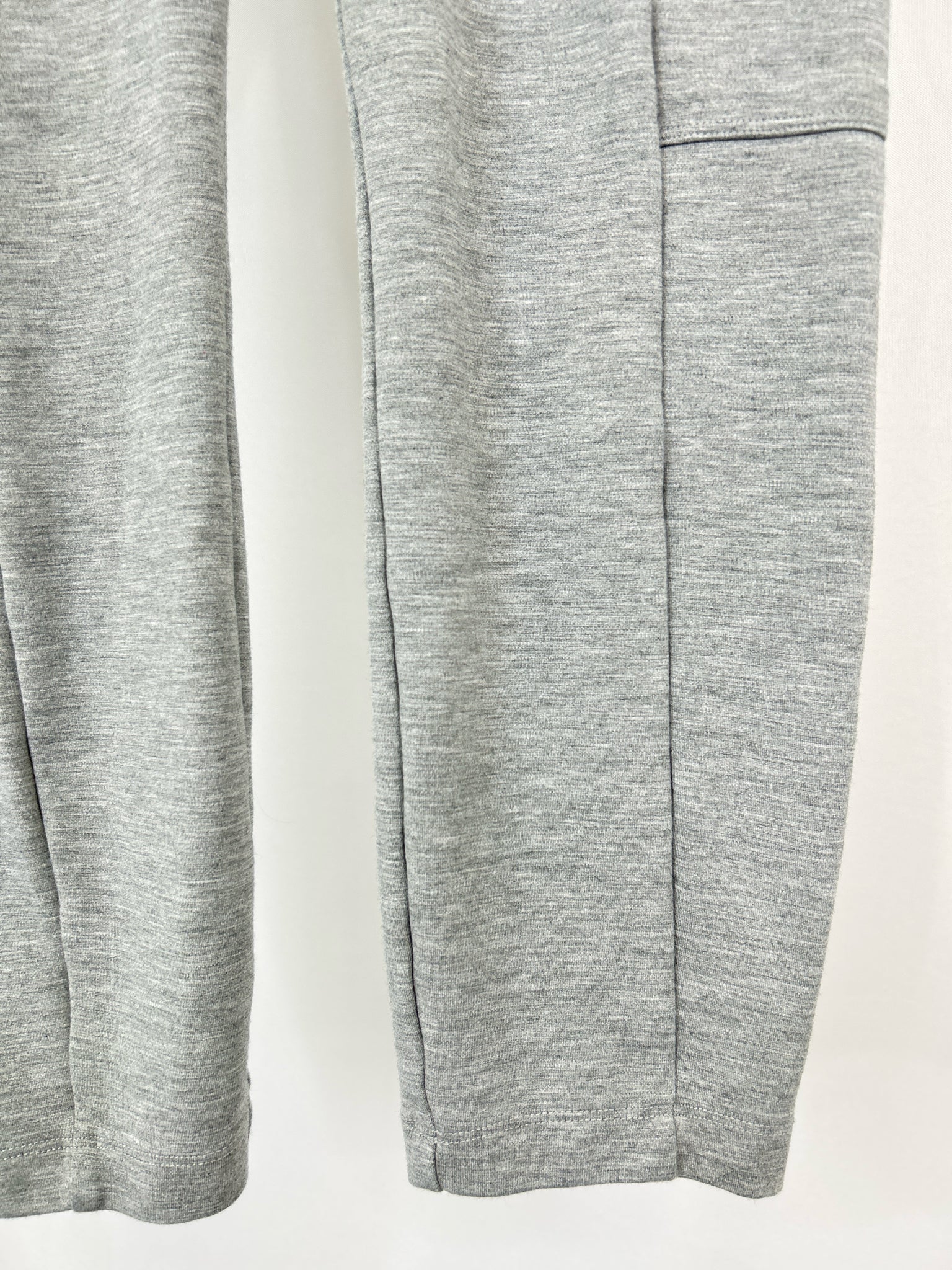 CABI Size S Grey Women Legging