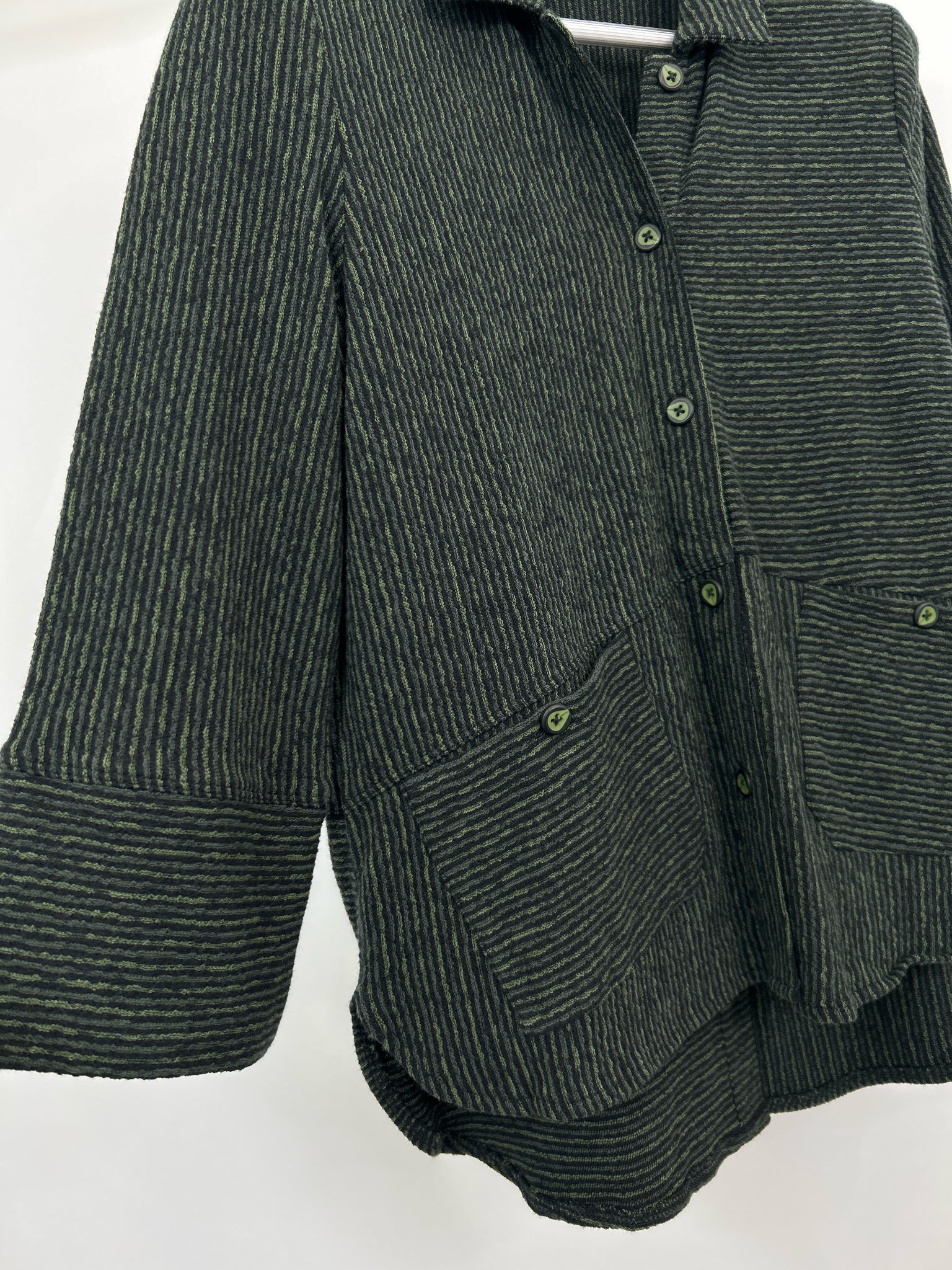 HABITAT Size S BLACK AND GREEN Women Shirt