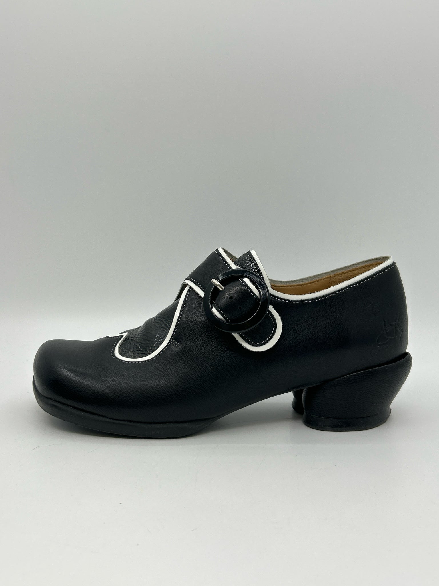 JOHN FLUEVOG Size 8.5 Black Women Pumps
