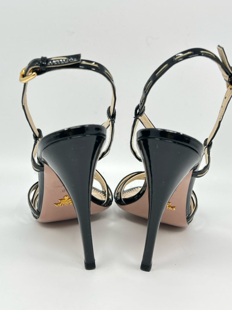 PRADA Size 39 Black Patent Women Sandal