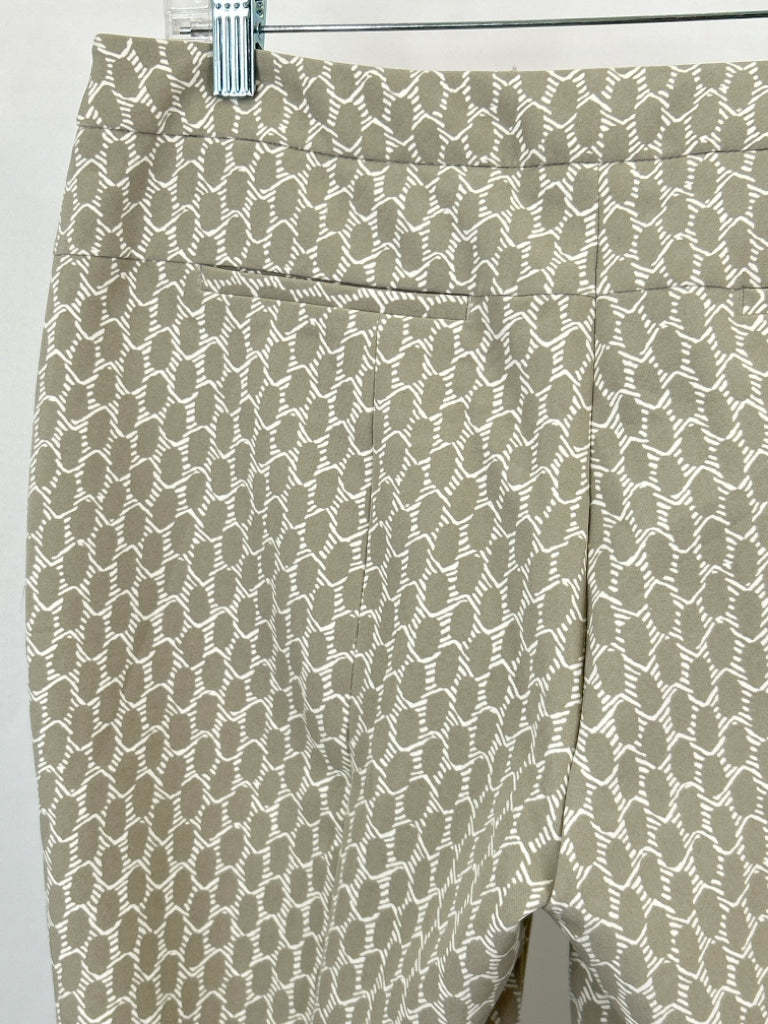 ADRIANNA PAPELL Size 10 Gray print Women's Pants
