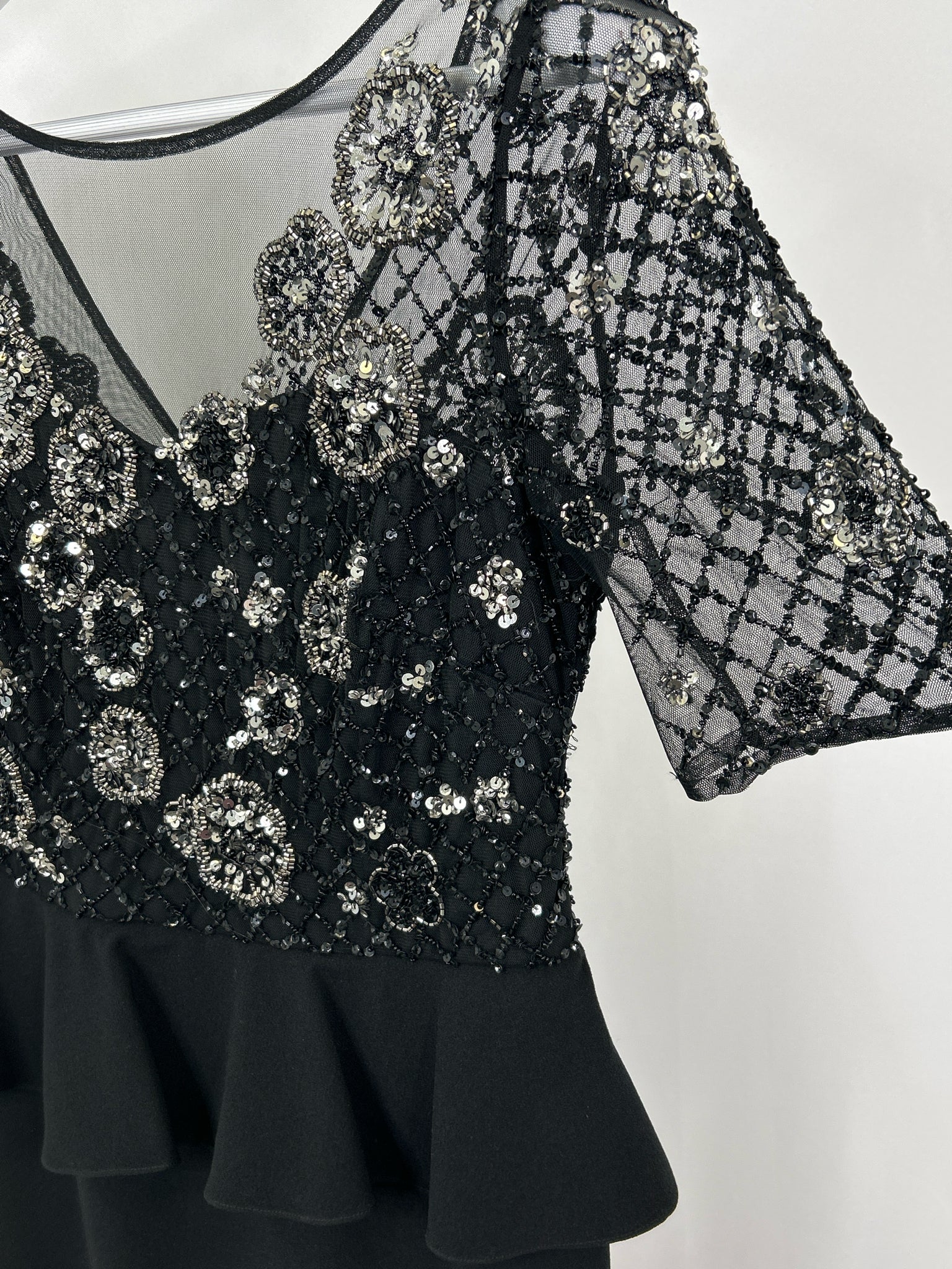 ADRIANNA PAPELL Size 6 Black Women Dress