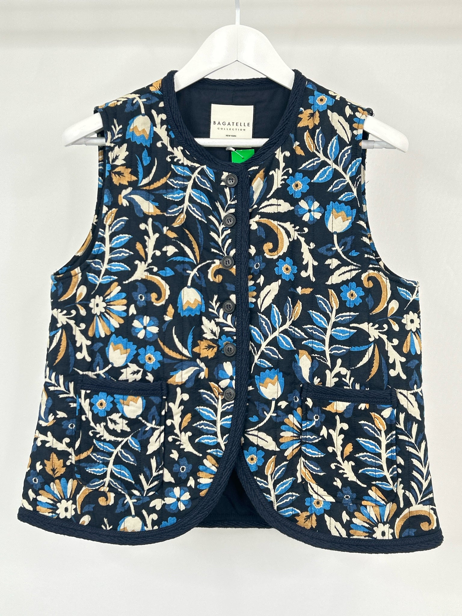 BAGATELLE COLLECTION Size M Navy Print Women Vest