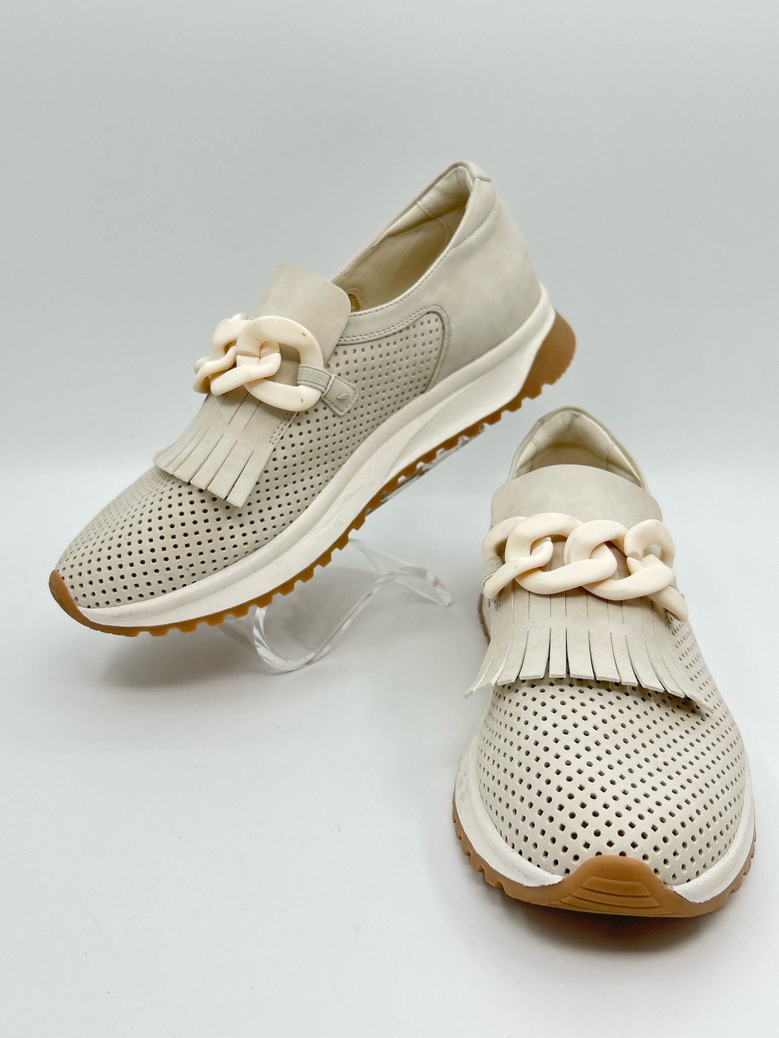YELLOW BOX Size 8.5 BONE Women Sneakers