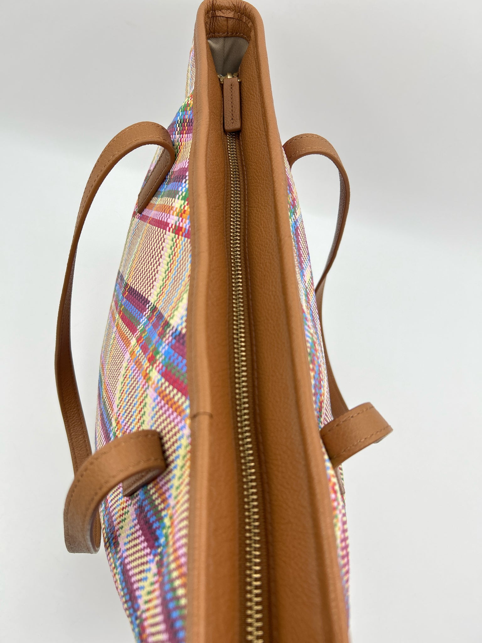 TALBOTS Multi-Color Women Tote