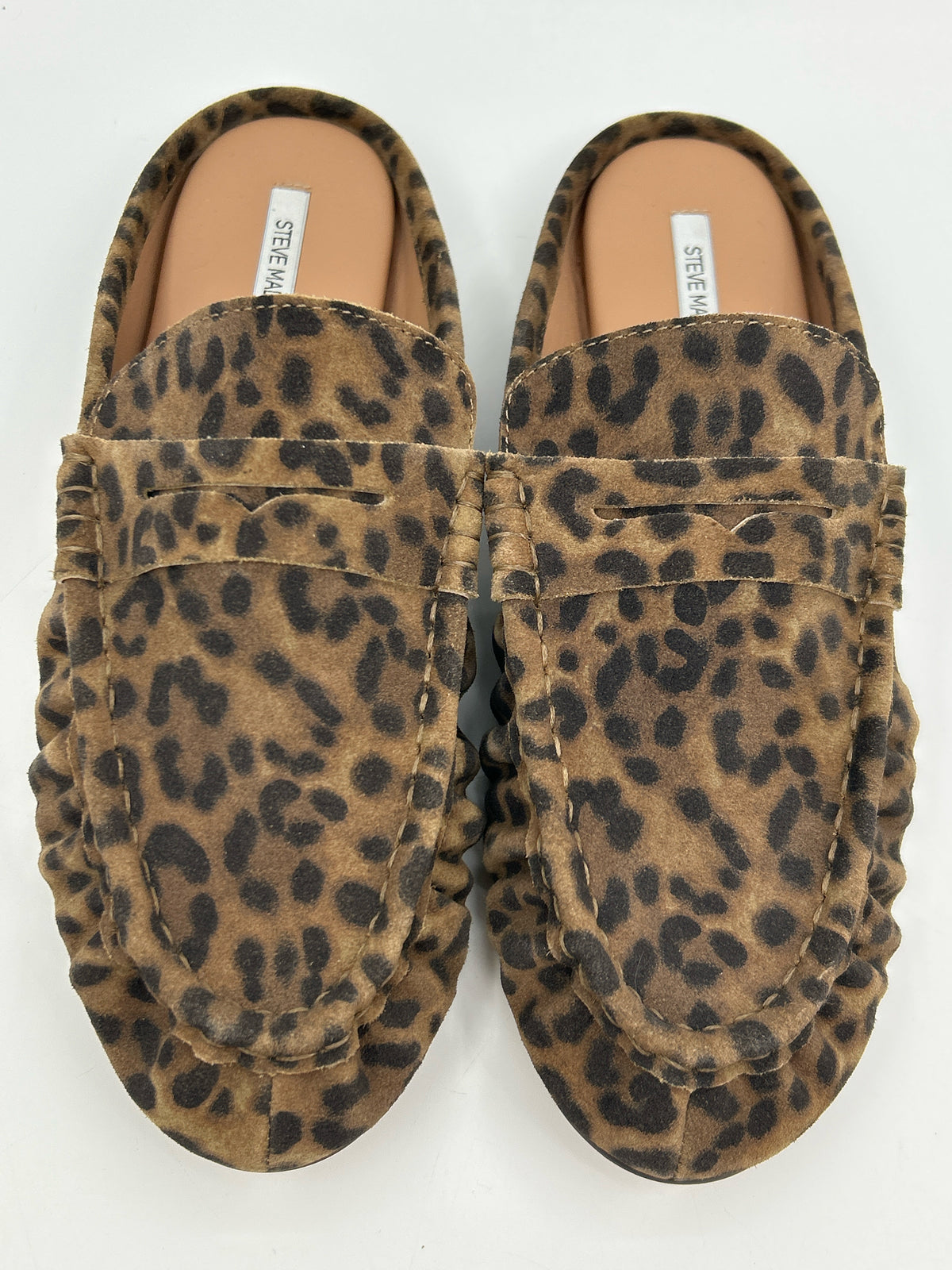 STEVE MADDEN Size 8M Animal Print Women Loafer