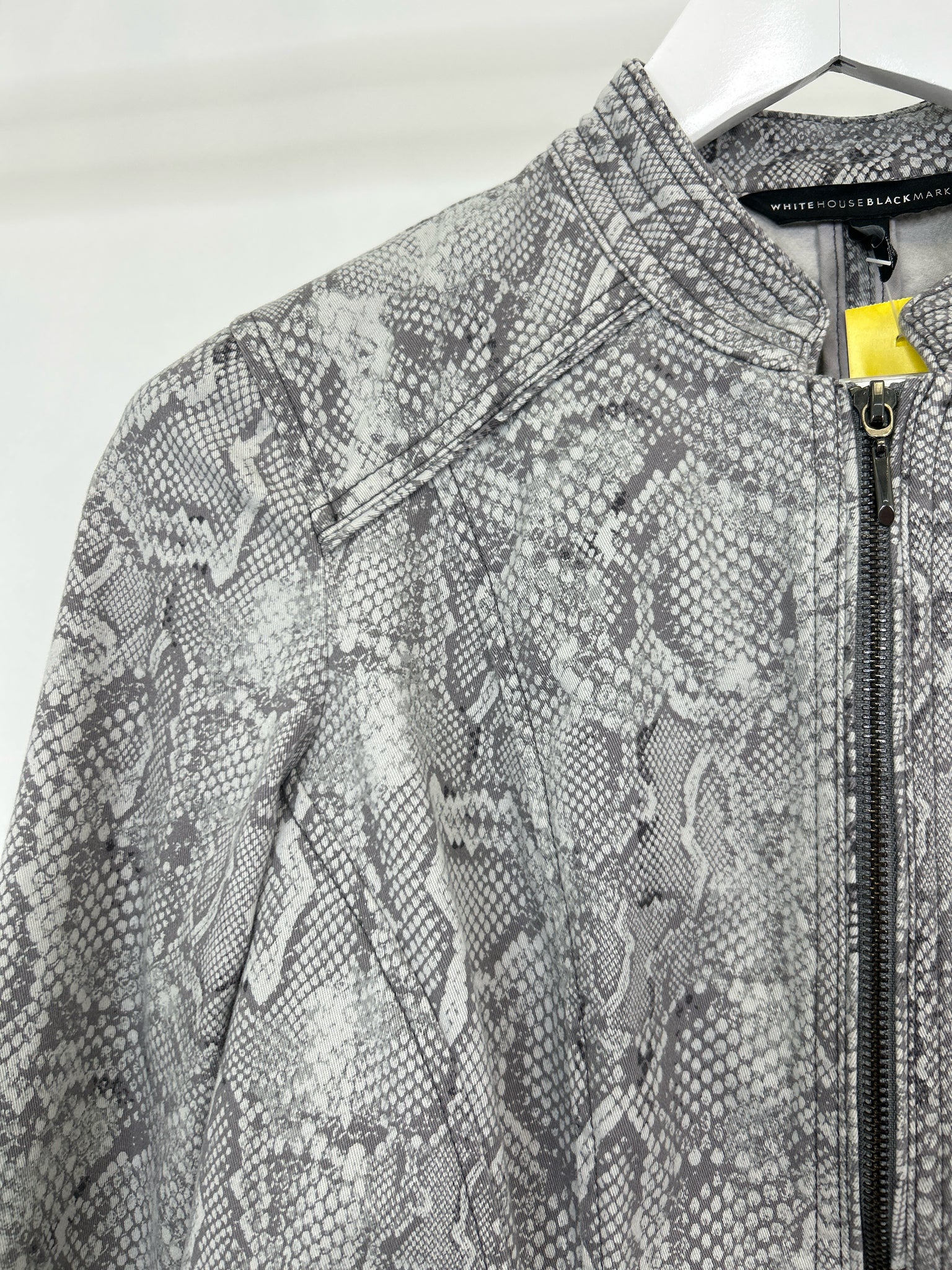 White House Black Market Size 4 Animal Print Women Jacket
