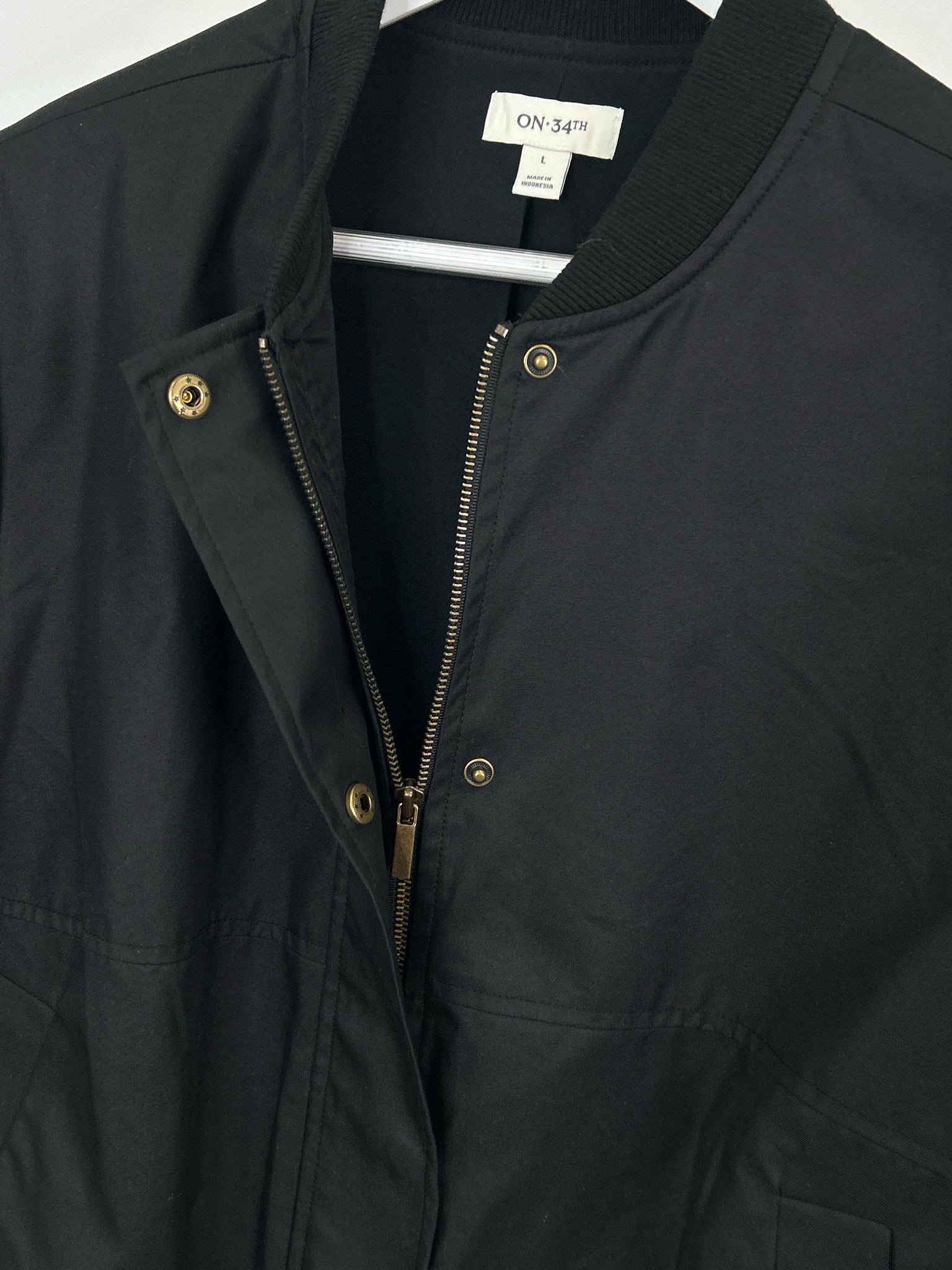 On 34TH Size L Black Women Jacket NWT