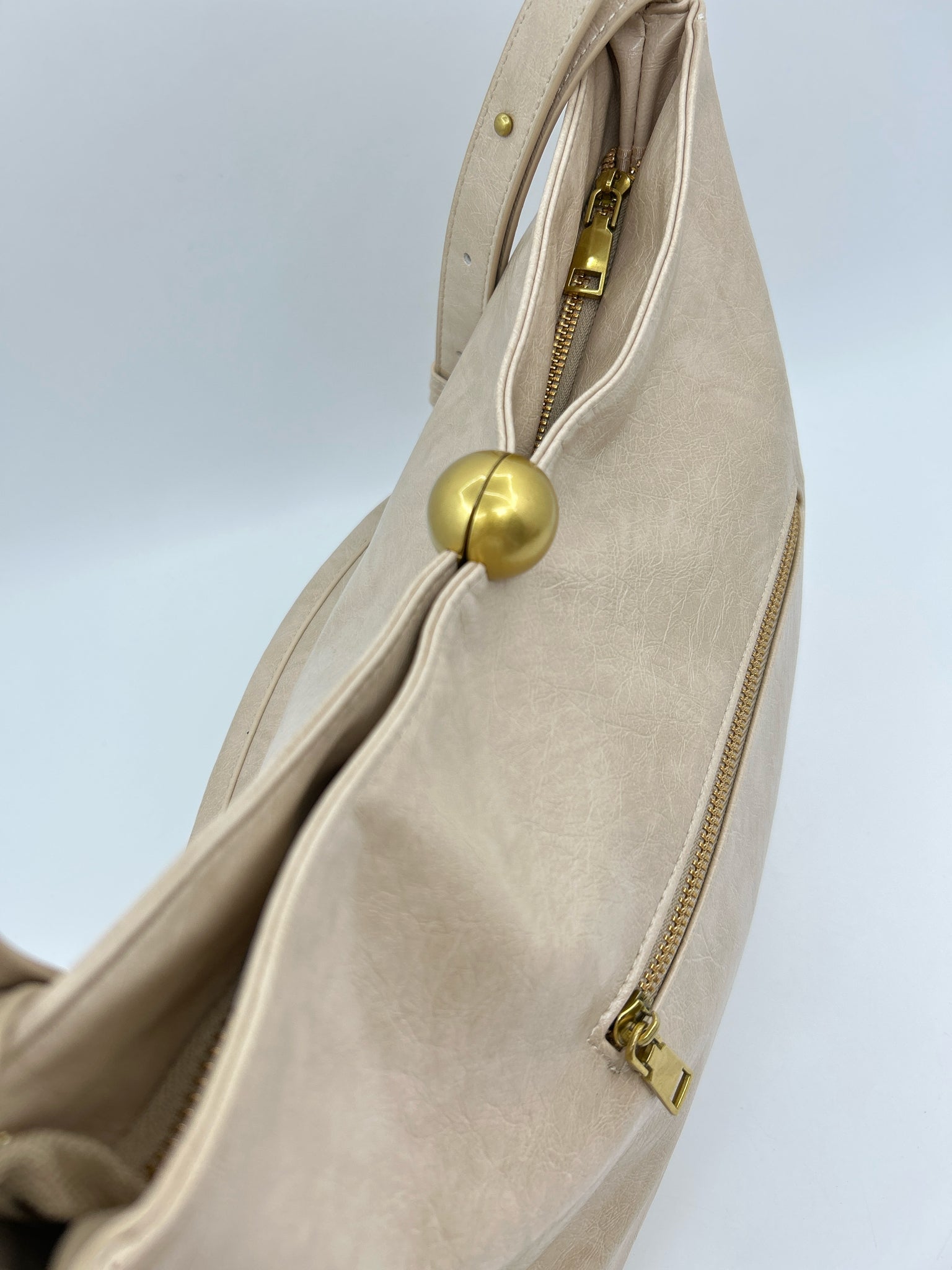 MELIE BIANCO Beige Women Purse