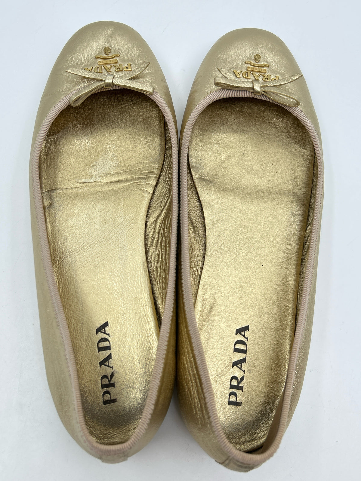 PRADA Size 39/9 Gold Women Flats