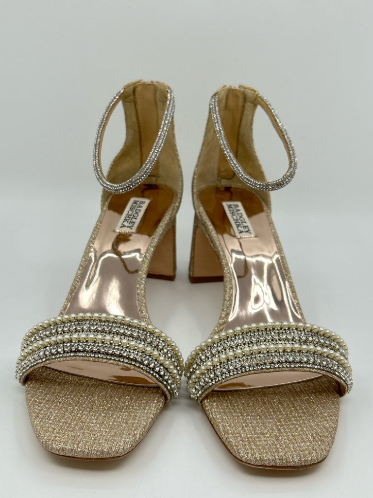 BADGLEY MISCHKA Women Size 11 Gold Sandal