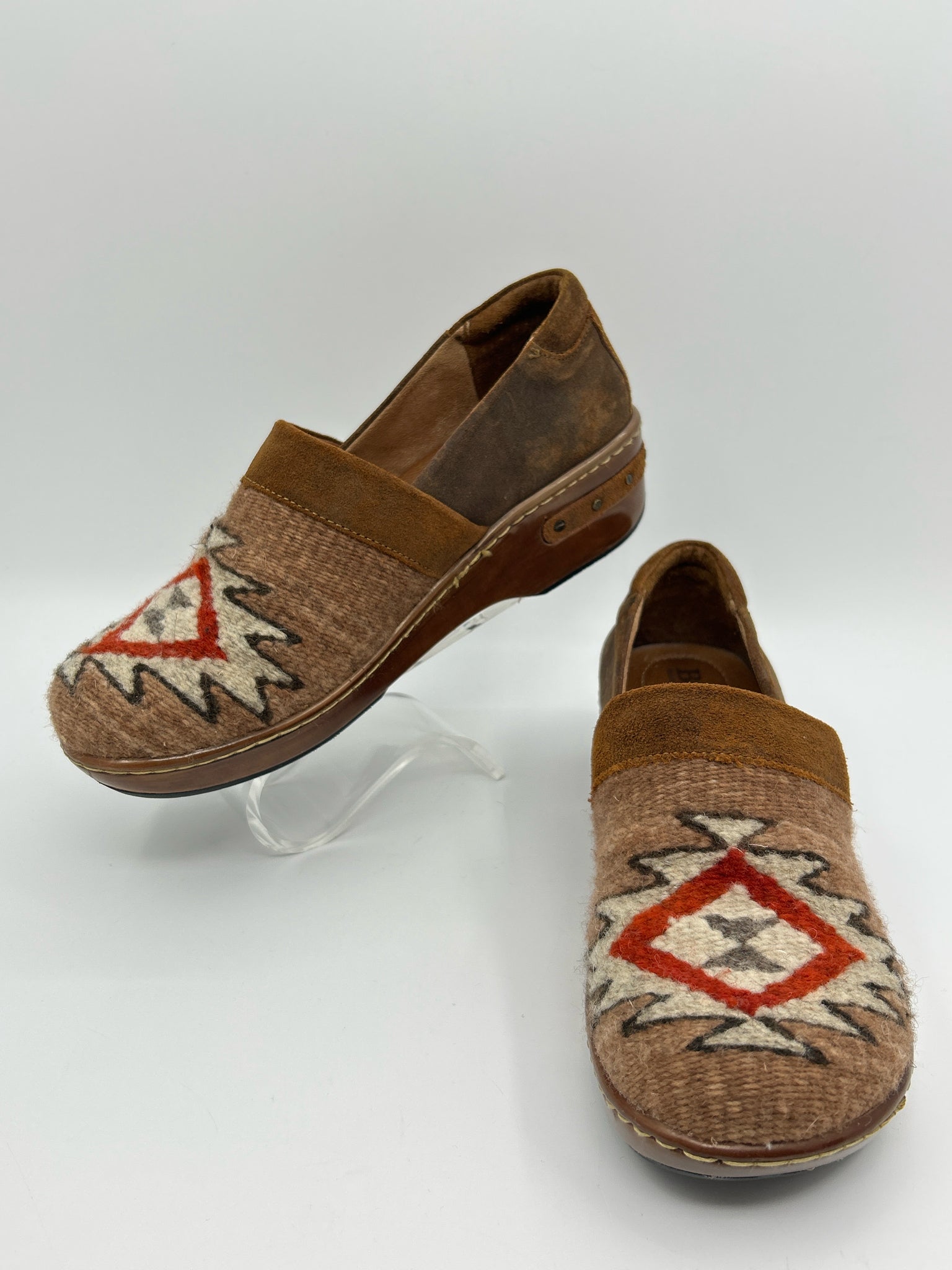 BORN Size 39 Brown Women Shoes