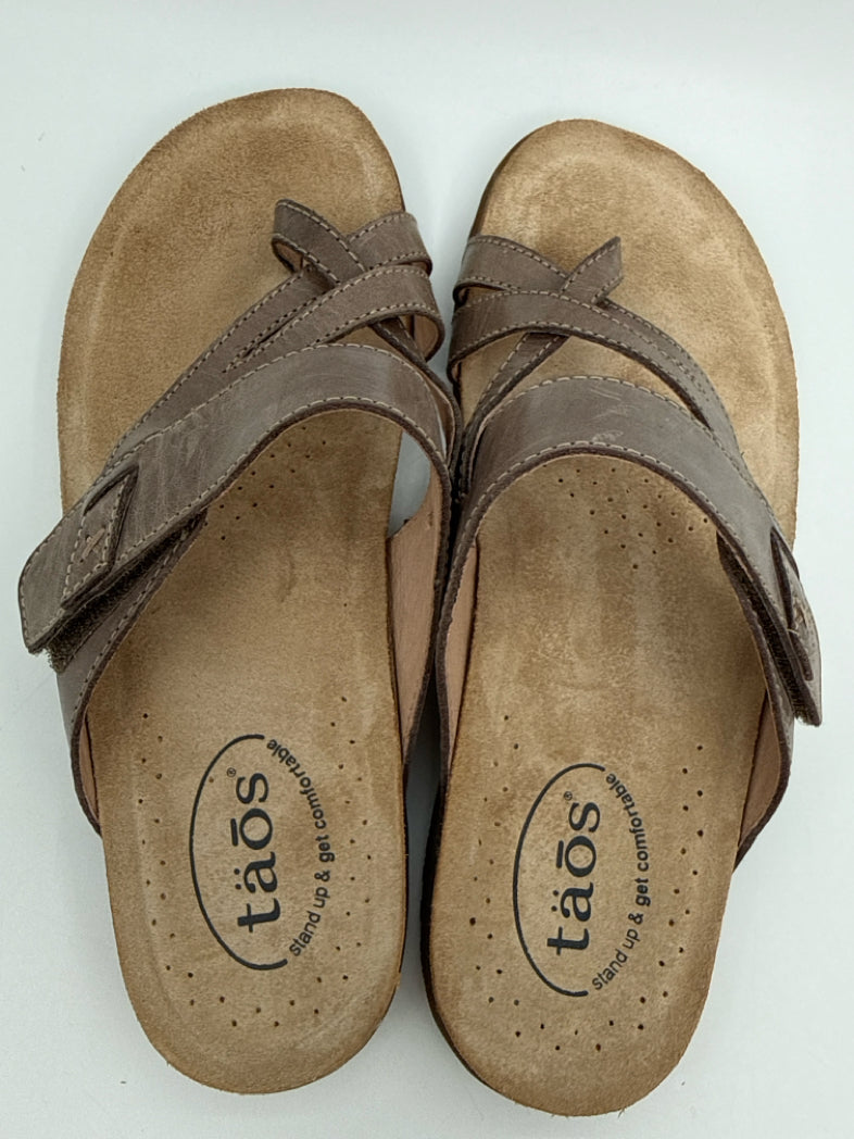 TAOS Size 9 Brown Women Sandal