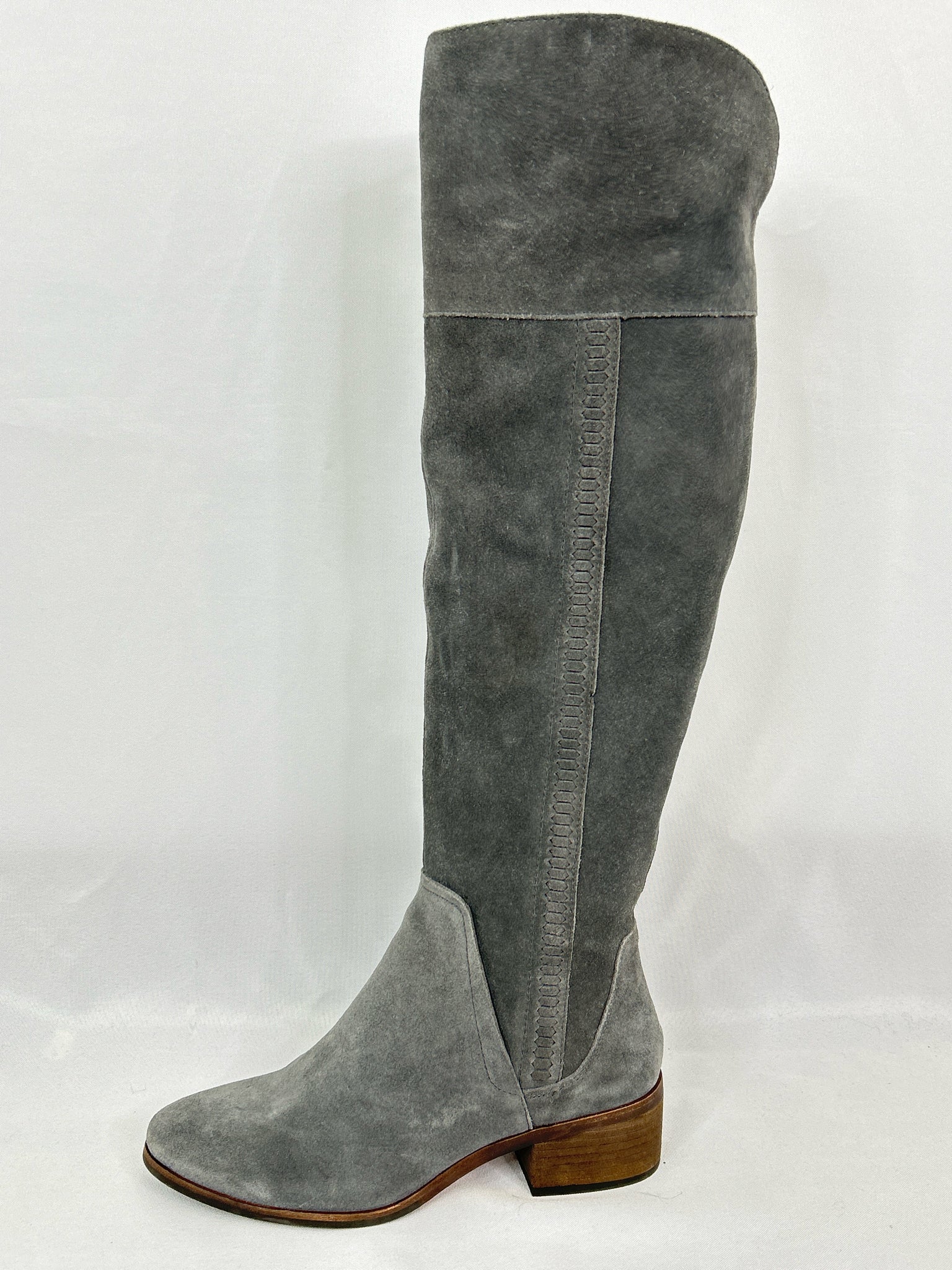 VINCE CAMUTO Size 9.5M Grey Women Boots