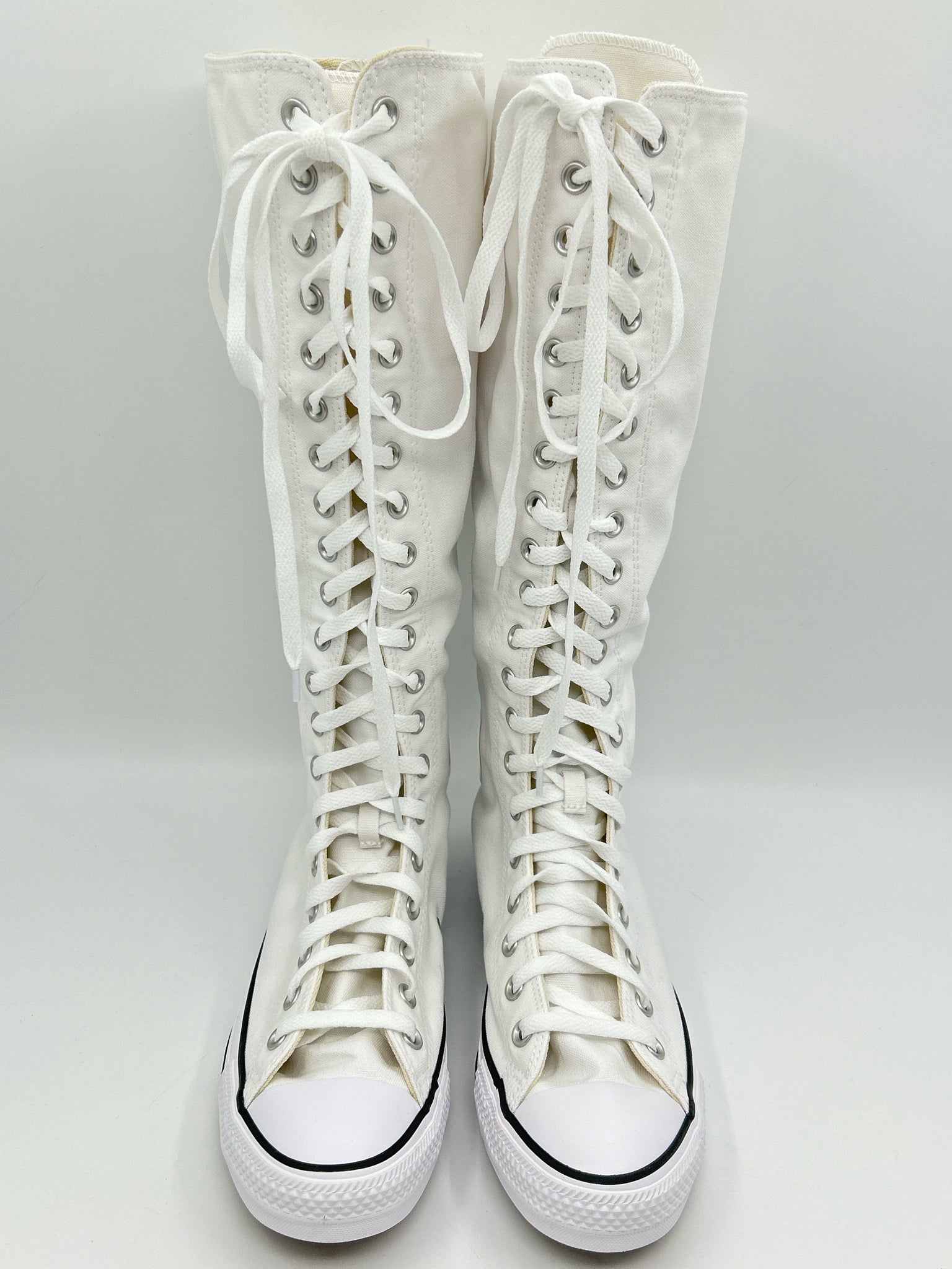 CONVERSE Size 10 White Women Sneakers NIB