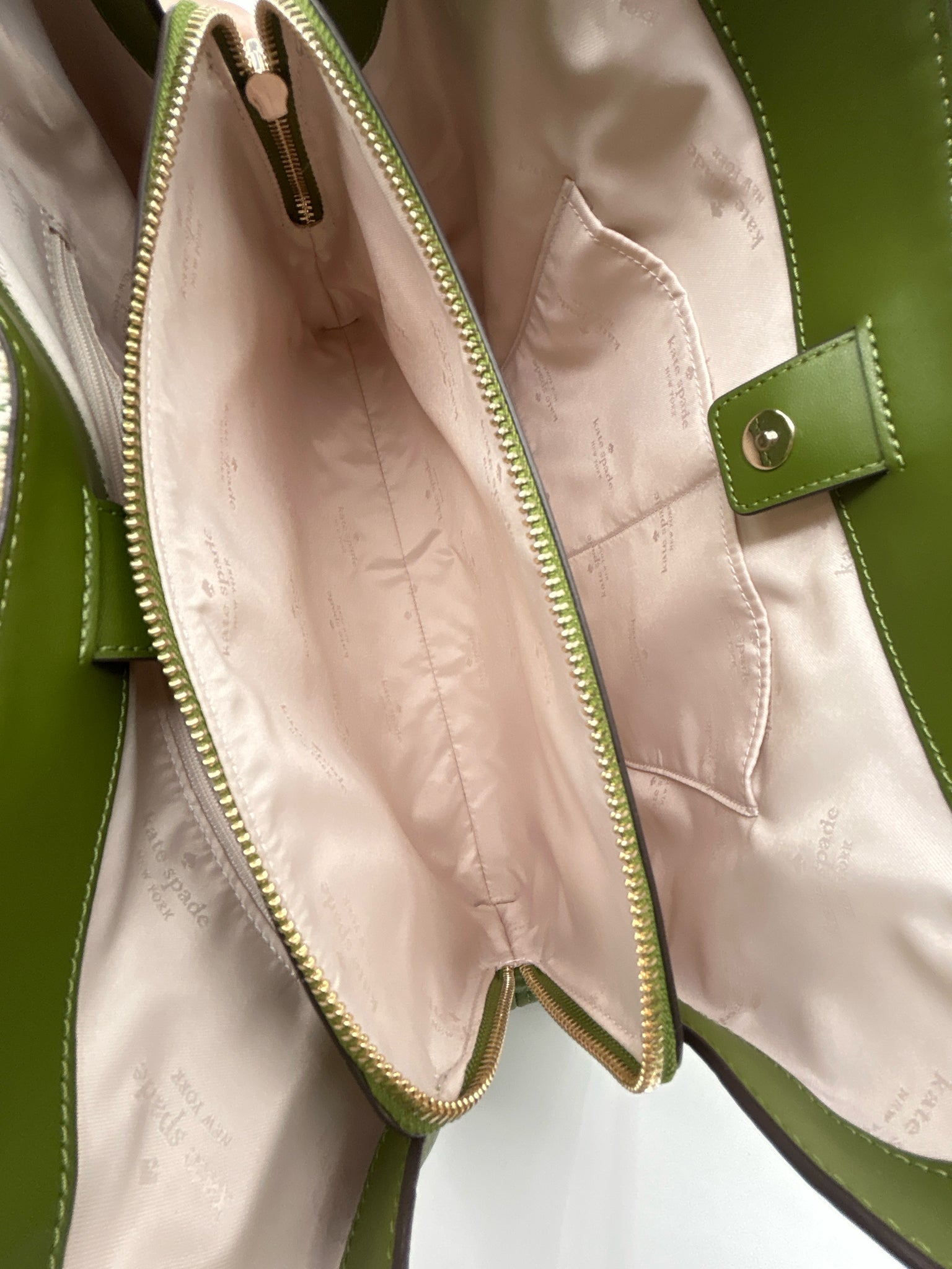 KATE SPADE GREEN AND WHITE Women Purse