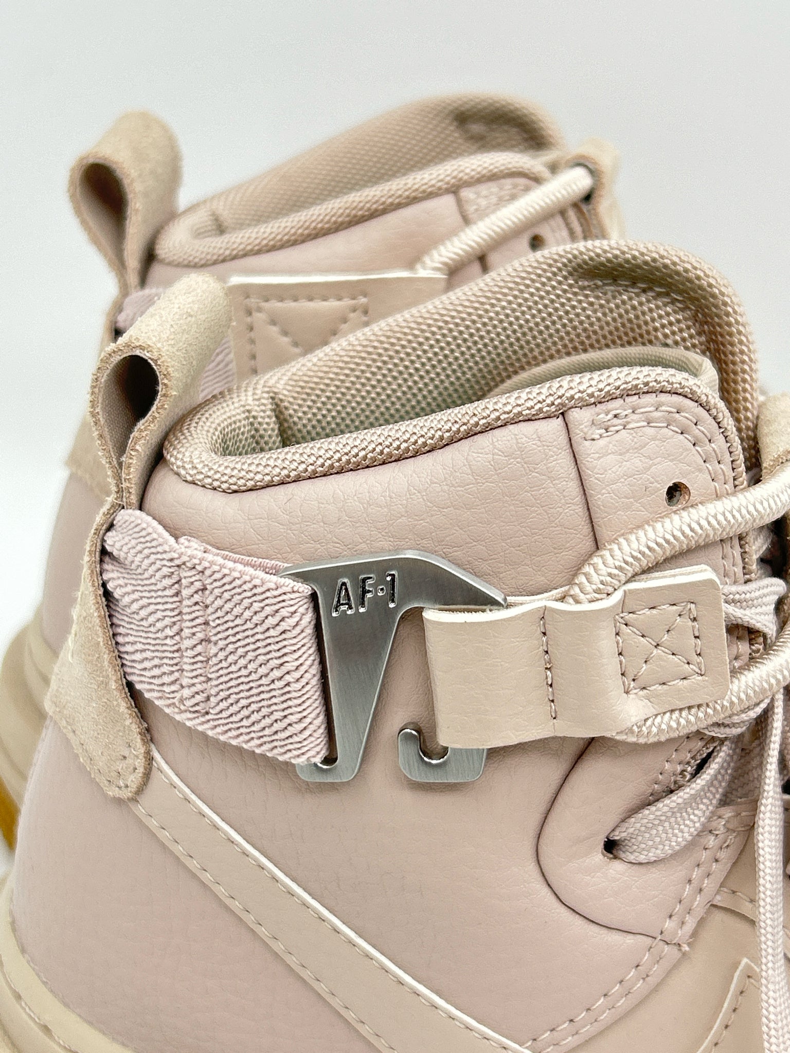 NIKE Size 7.5 light pink Women Sneakers