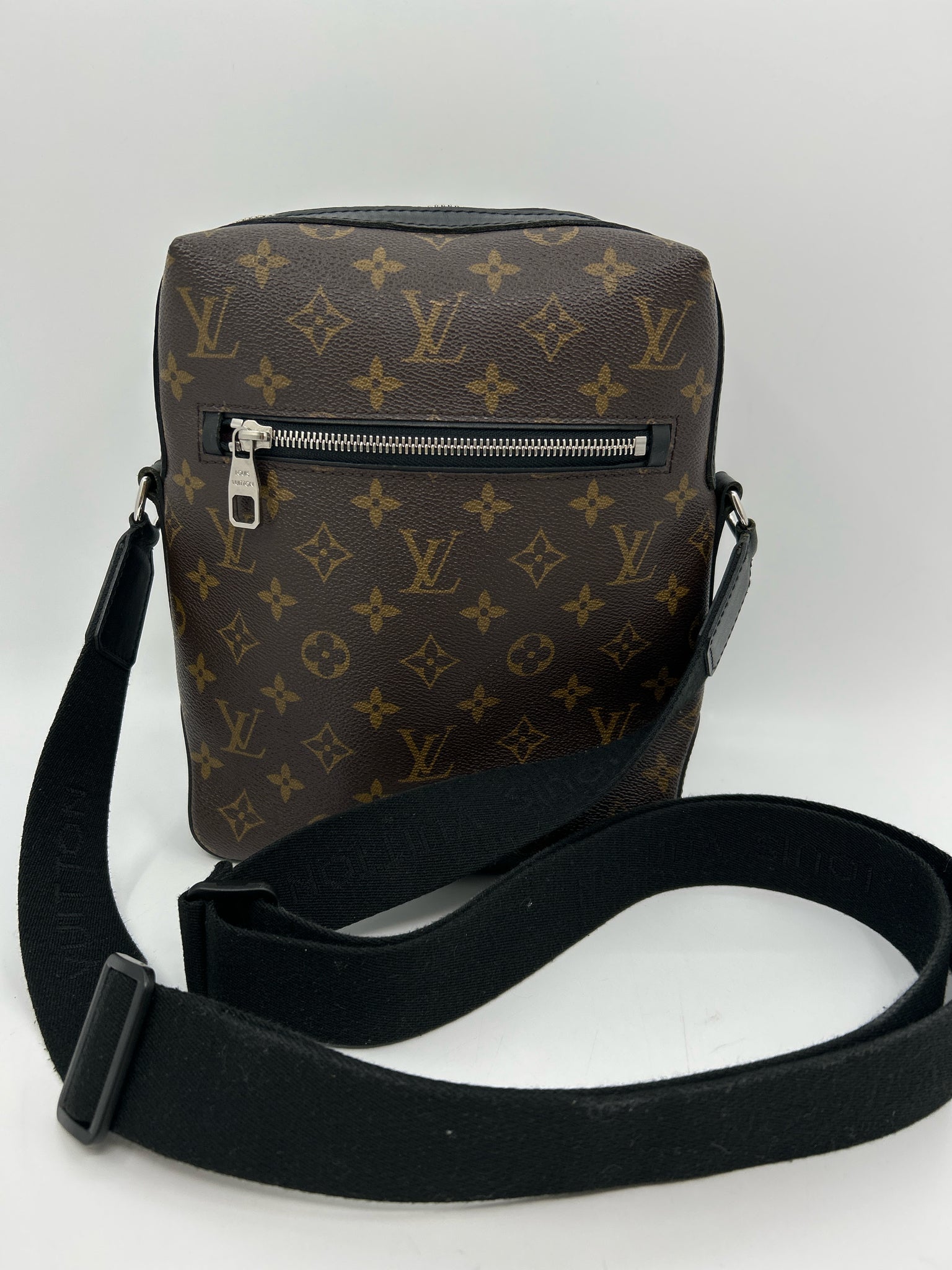 LOUIS VUITTON BROWN MONOGRAM Women Purse