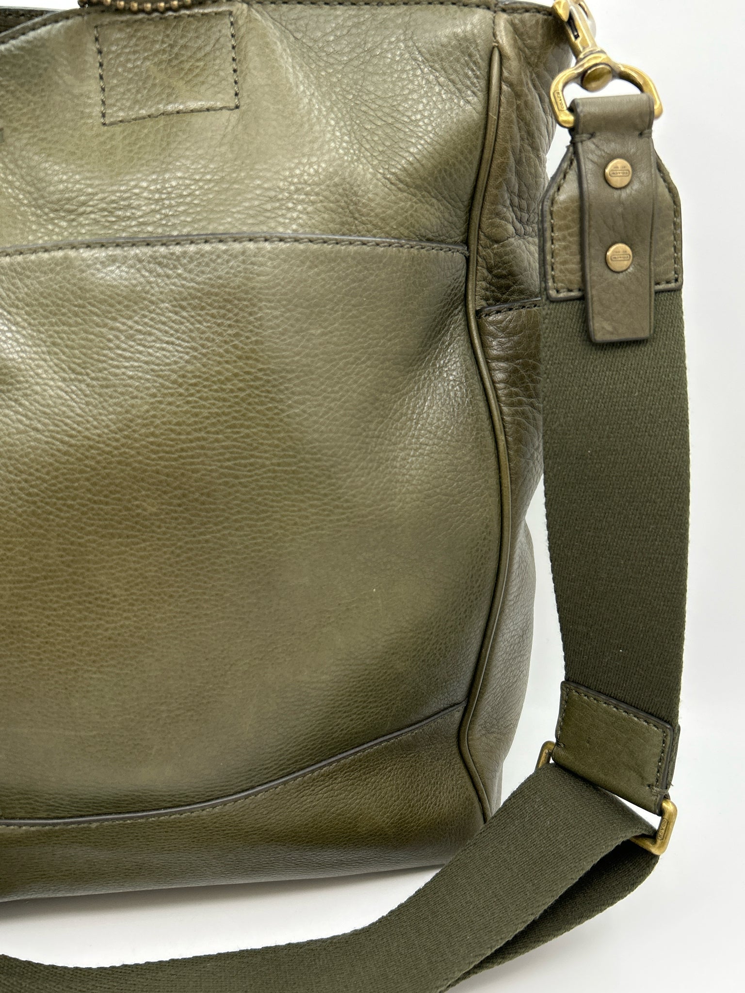 COACH OLIVE Women Tote
