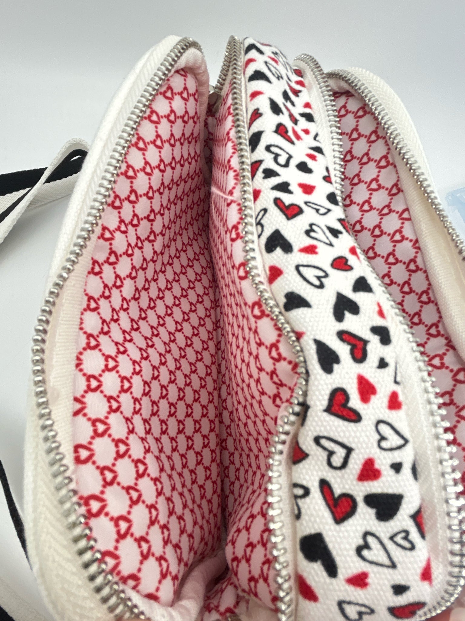 BRIGHTON WHITE AND RED Women Purse