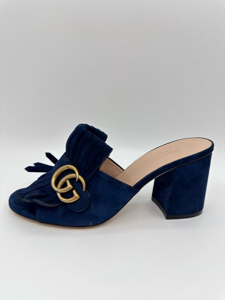 GUCCI Size 38.5 Blue Pumps Sandals