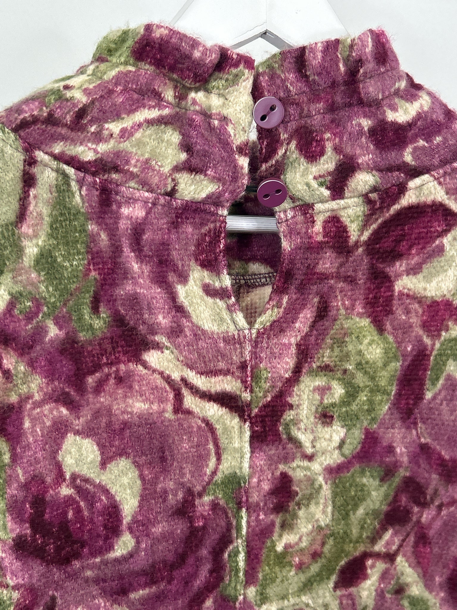 HABITAT Size S Fuschia Floral Women Sweater NWT