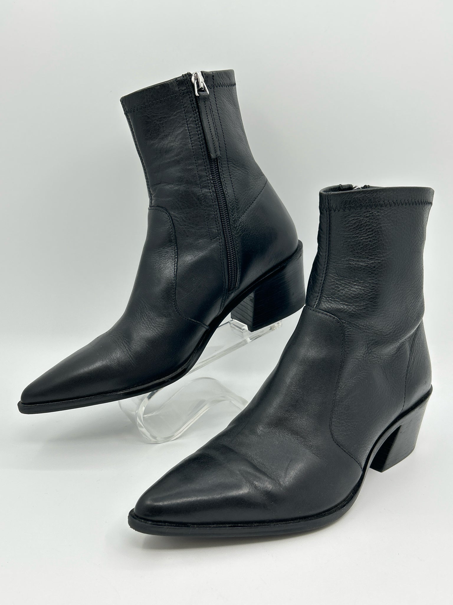 ZARA Size 8 Black Women Booties