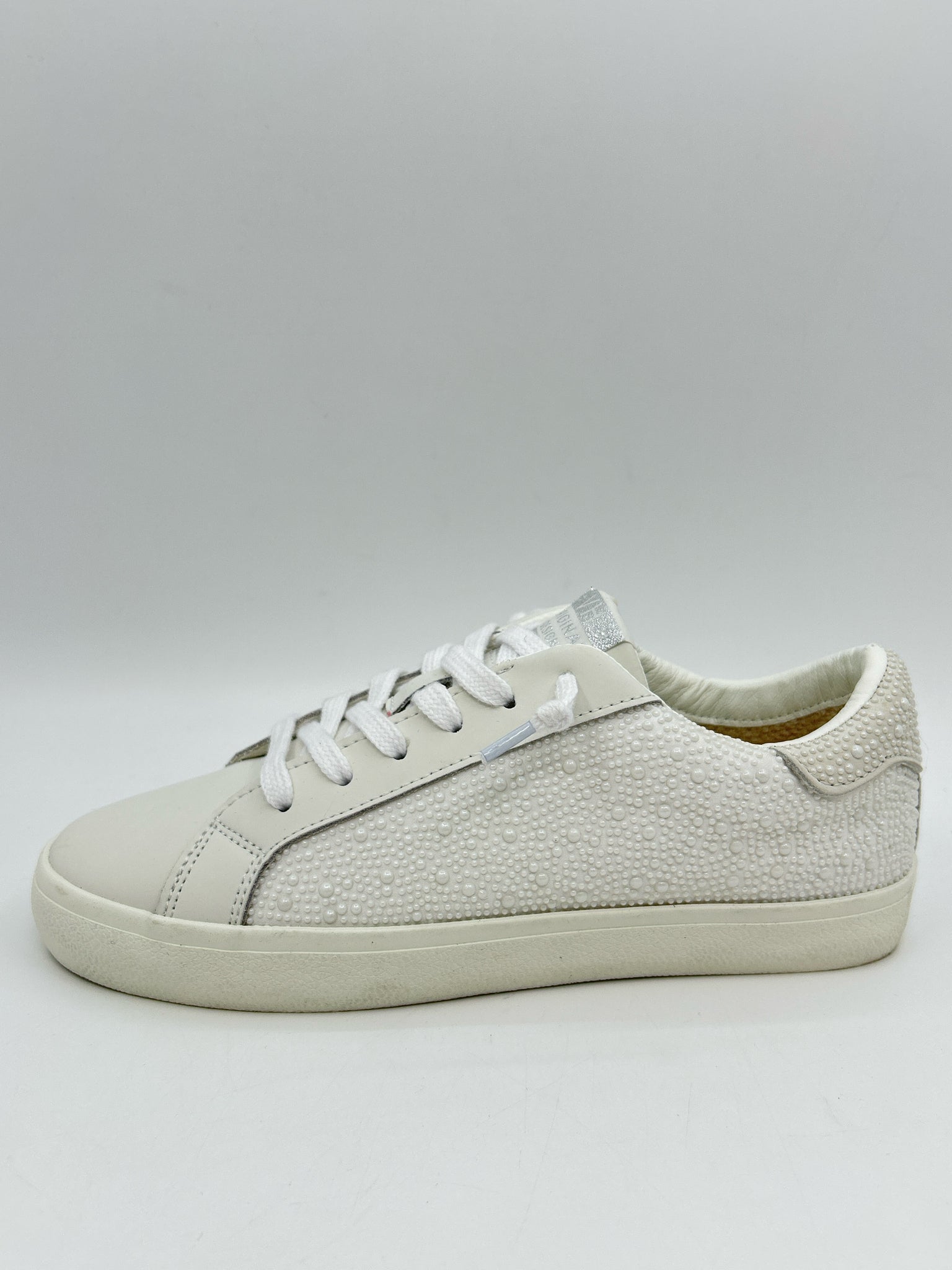 VINTAGE HAVANA Size 8 White Women Sneakers