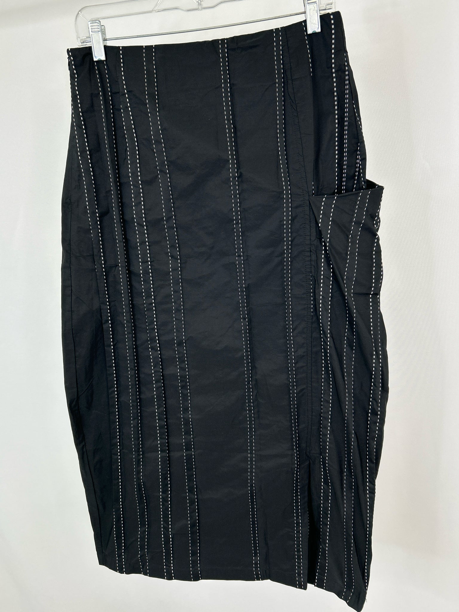 ALEMBIKA NWT Size 6/8 Black Print Women Skirt