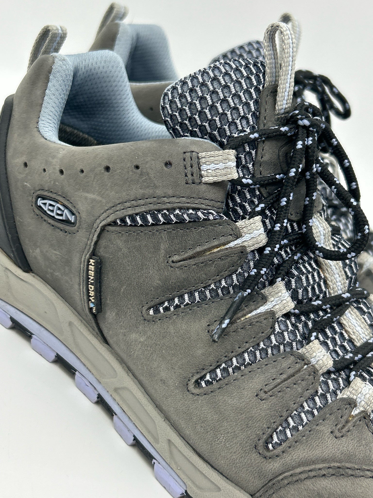 KEEN Size 8.5 GRAY AND BLACK Women Shoes