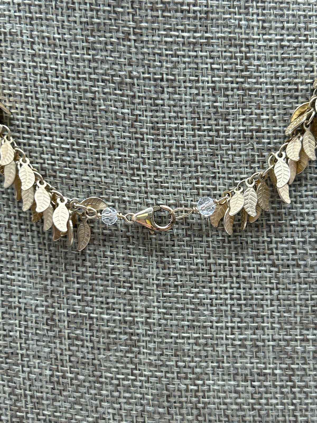 NO BRAND Gold Necklace