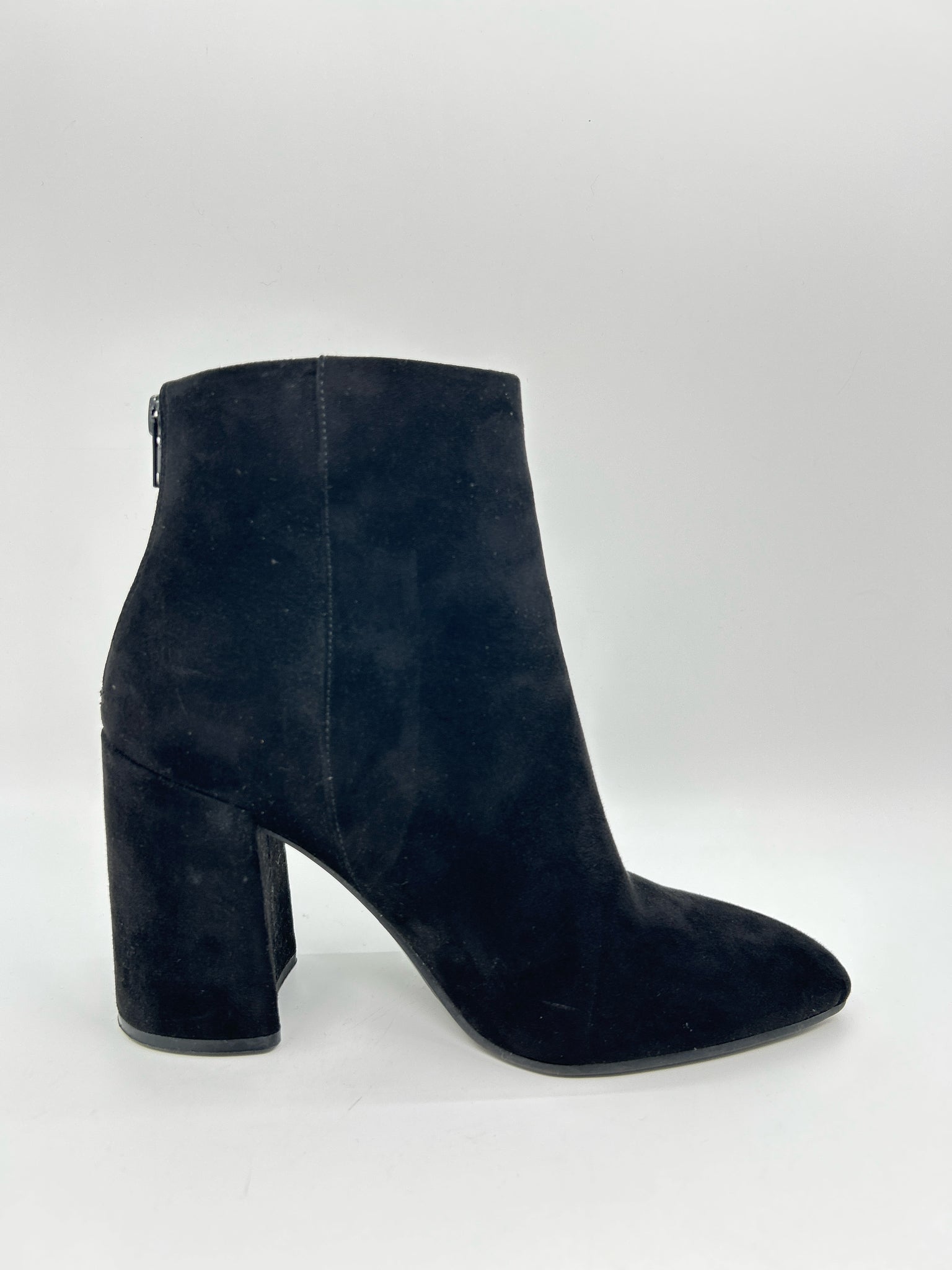 STEVE MADDEN Size 8M Black Women Booties