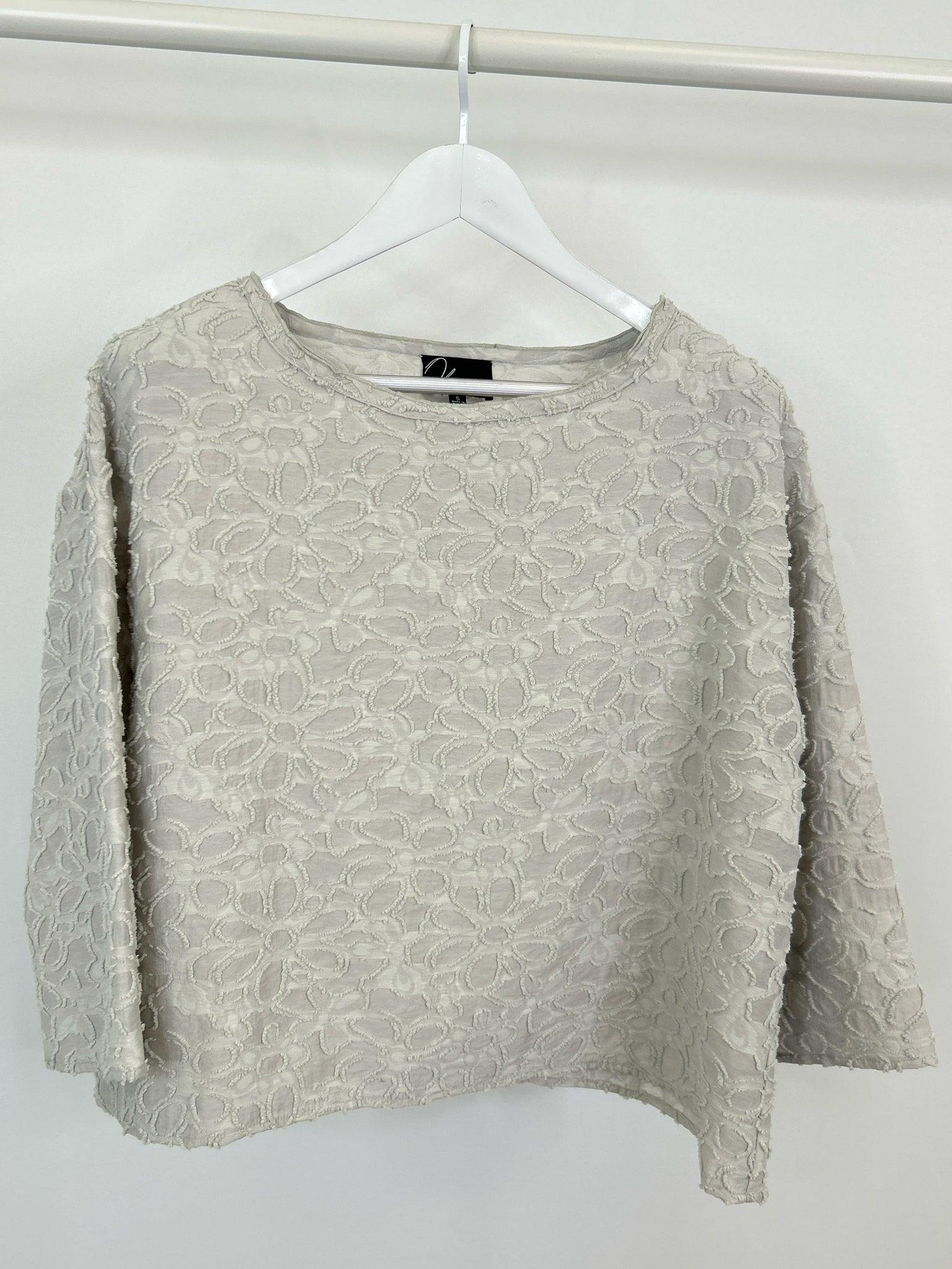 OLIVIA BY HABITAT CLOTHES Size S Sand Women Top NWT