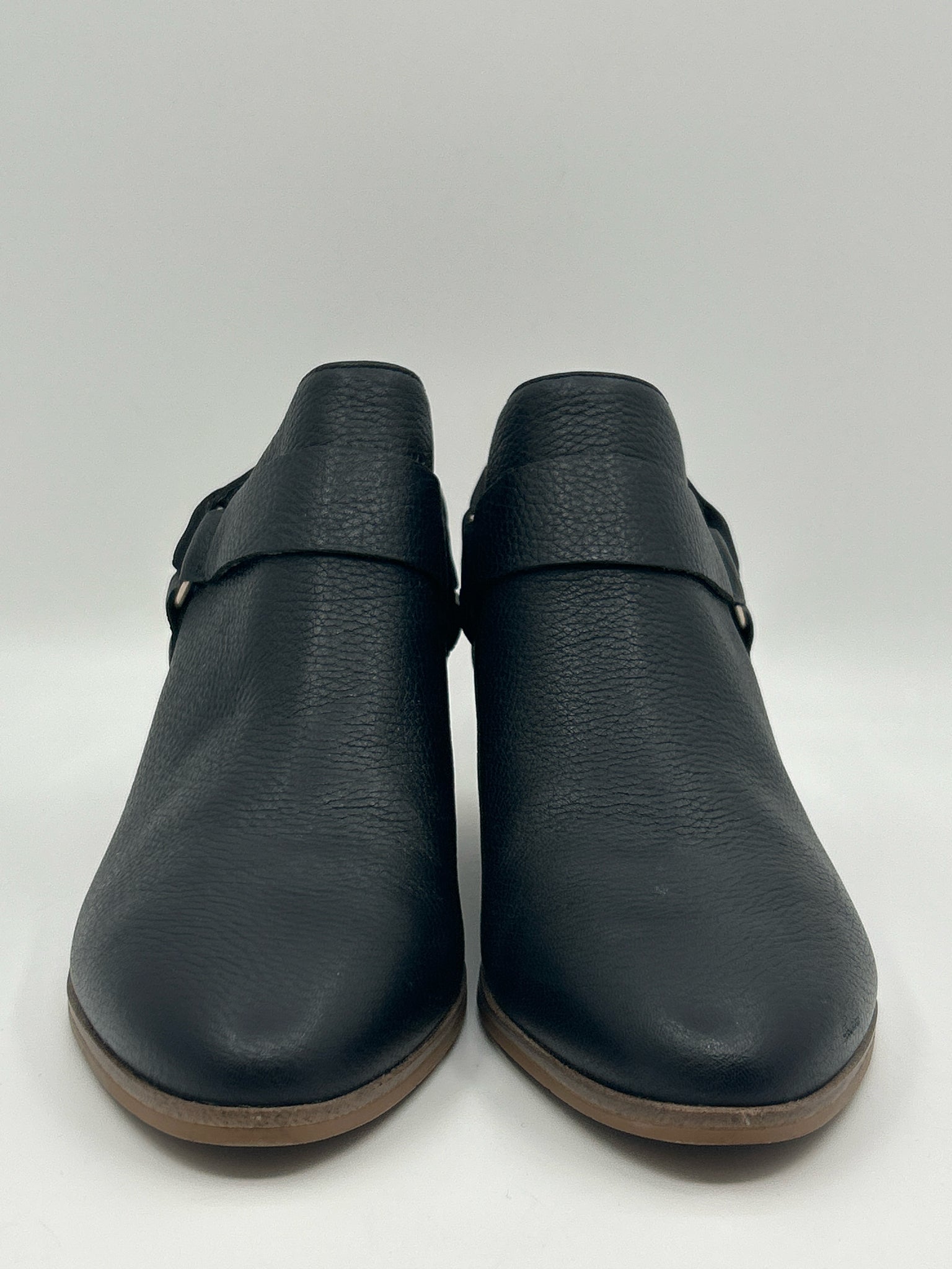 DR. SCHOLL'S Size 7.5M Black Women Shoes