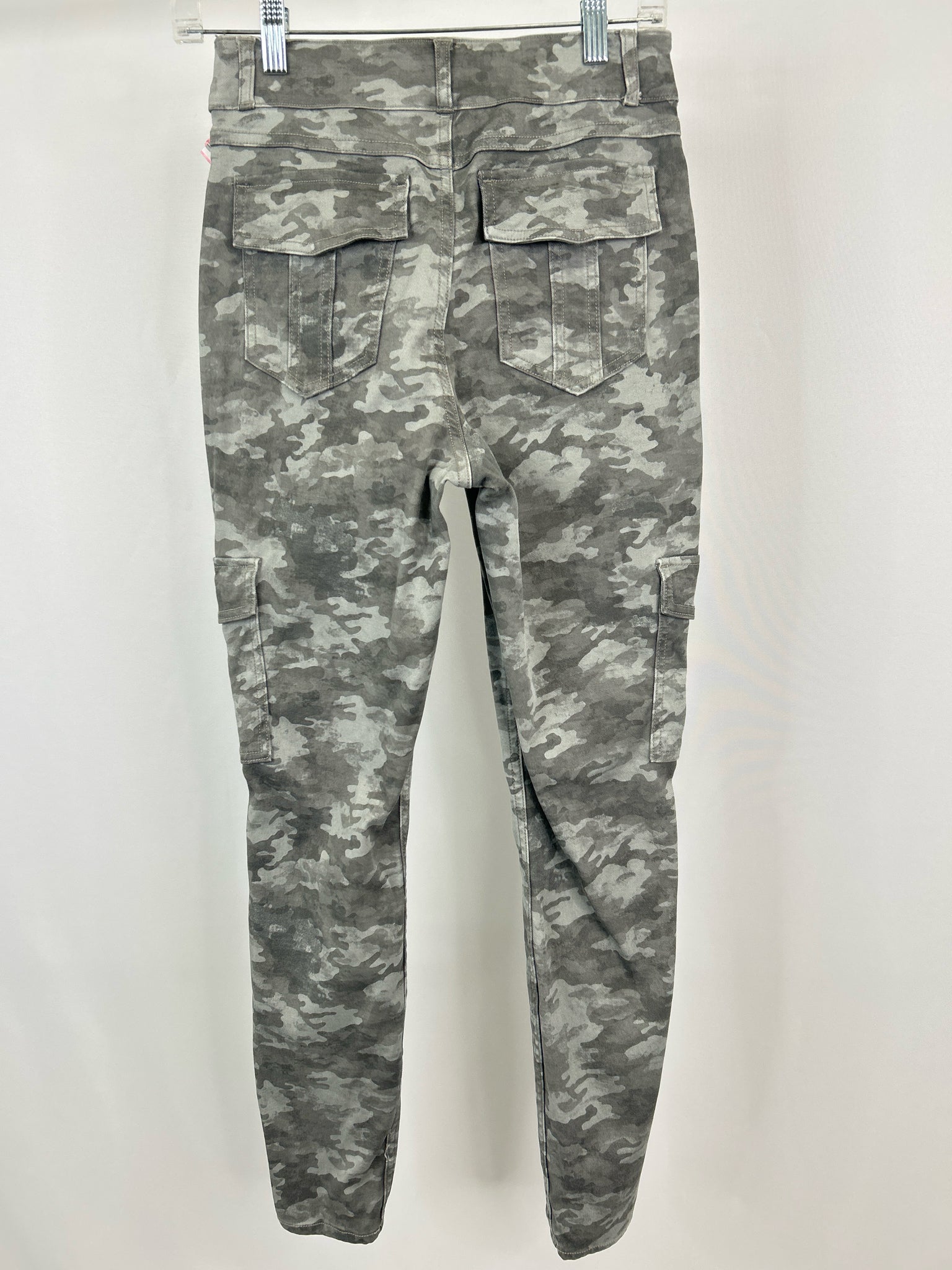 SPANX Size M Green Camo Women Pants