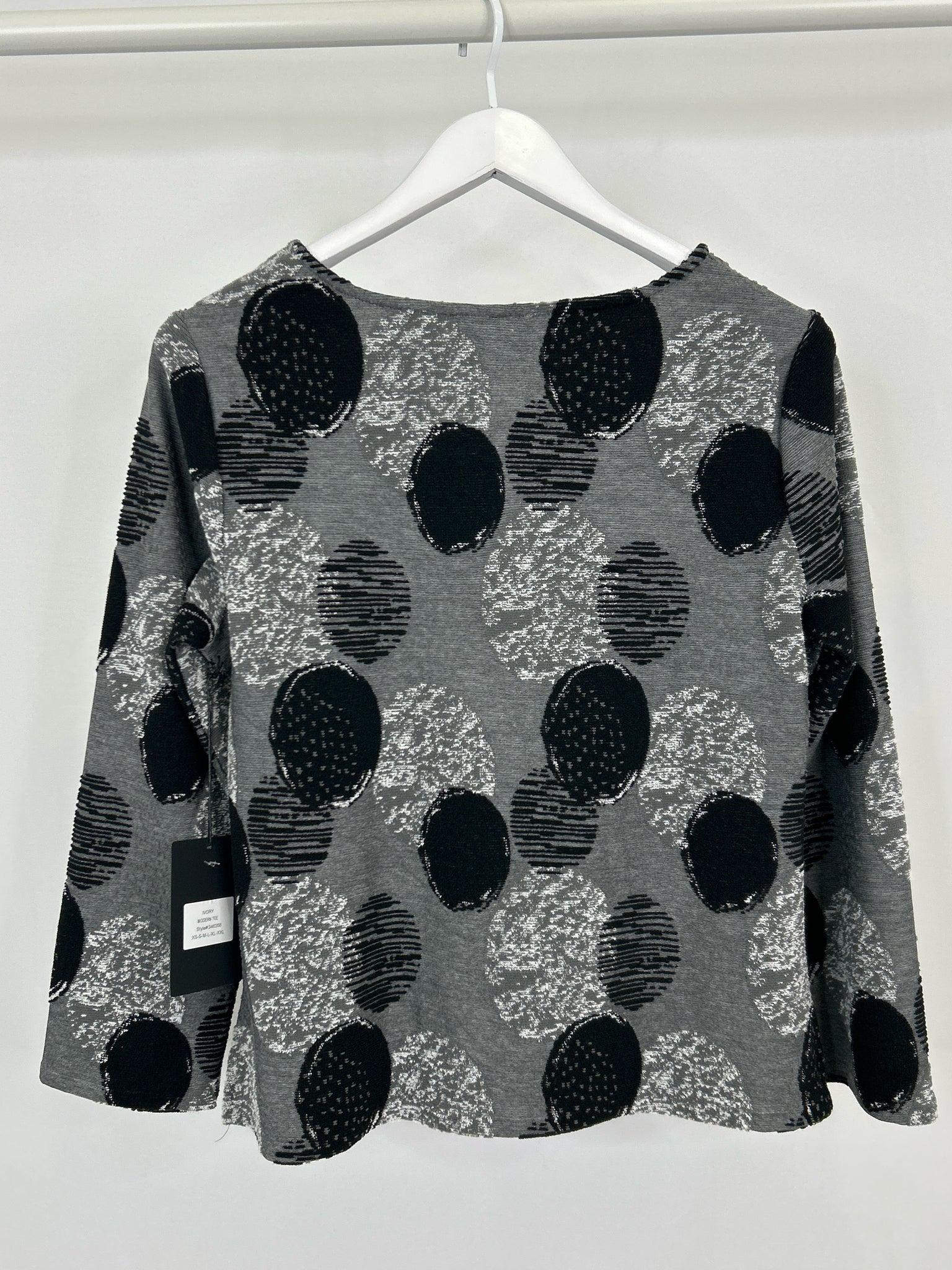 OLIVIA BY HABITAT CLOTHES Size S IVORY AND BLACK Women Top