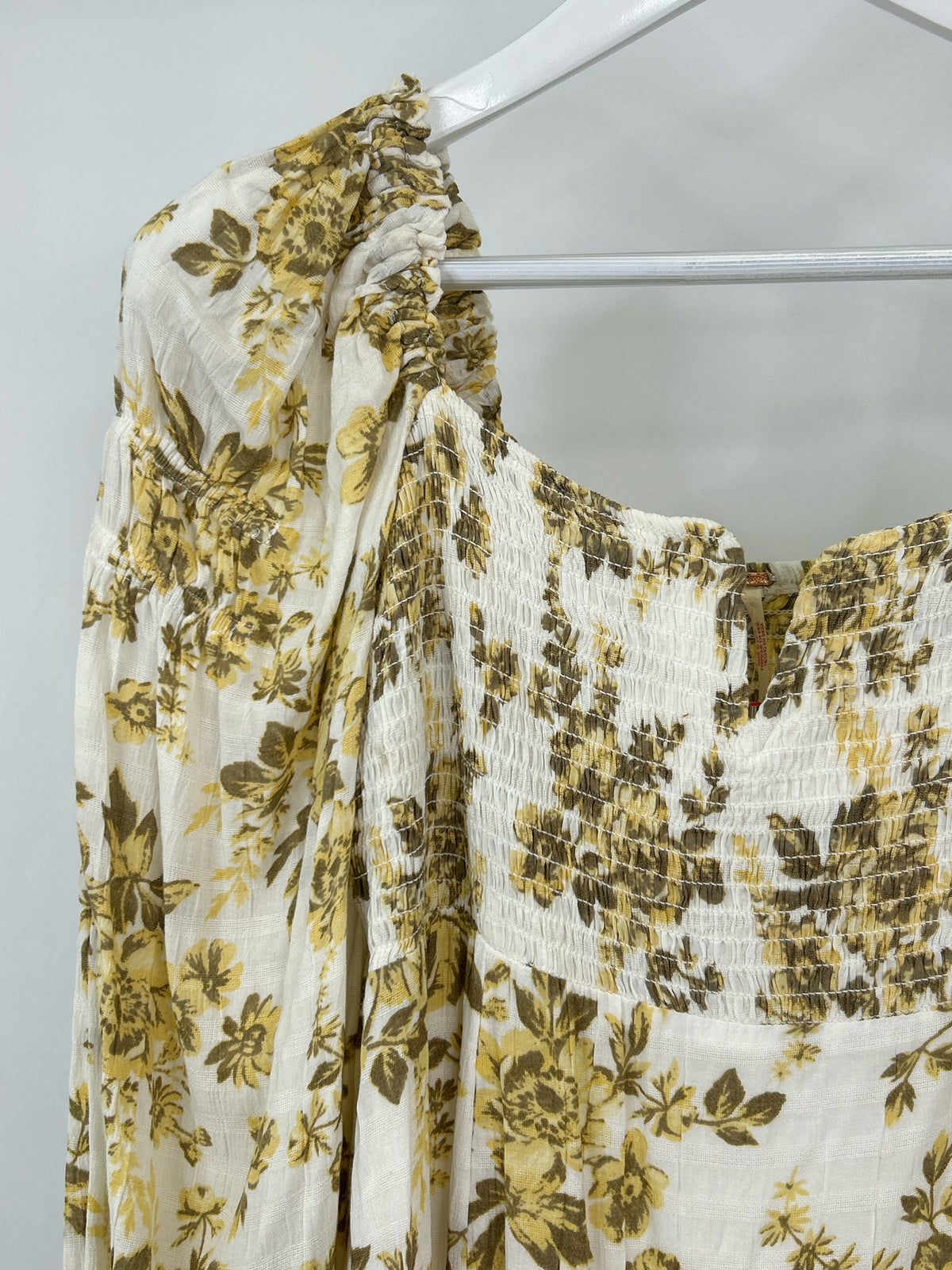 FREE PEOPLE Size S white & yellow Women Dress