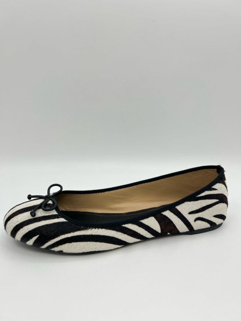 TALBOTS Women Size 7M White & Black Flats