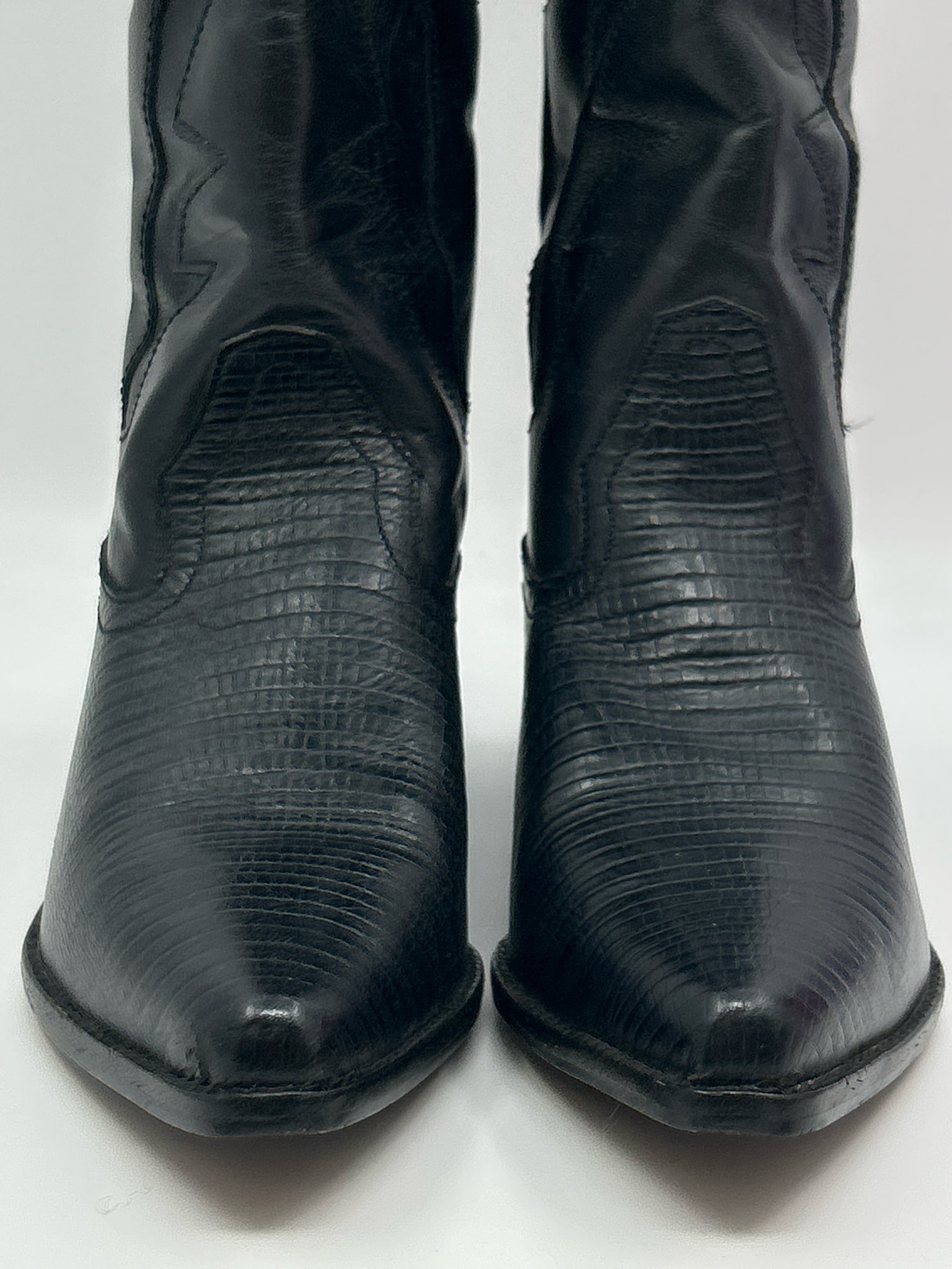 HUNT CLUB Size 8M Black Women Boots