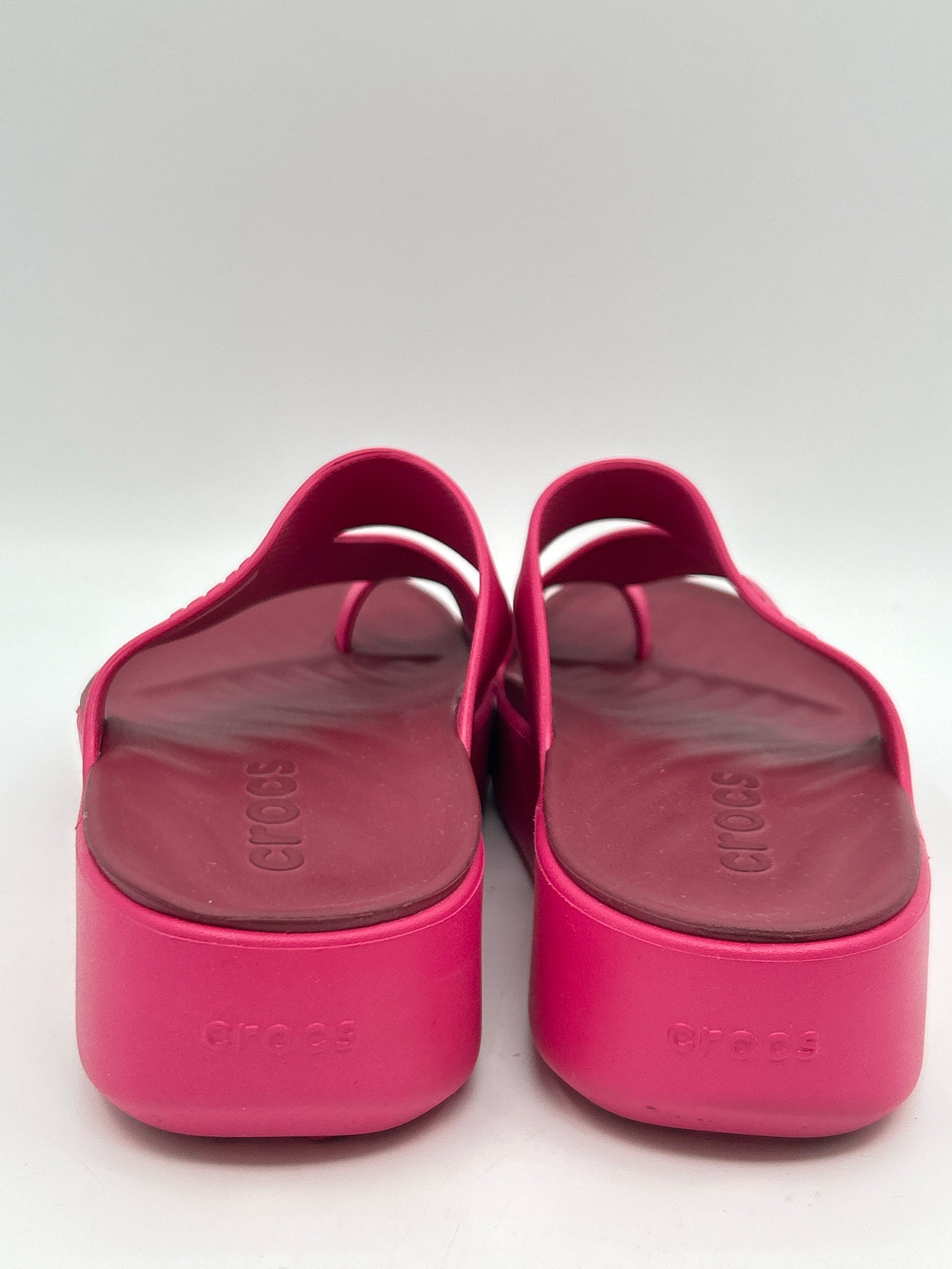CROCS Size 7 Rose Pink Women Sandal