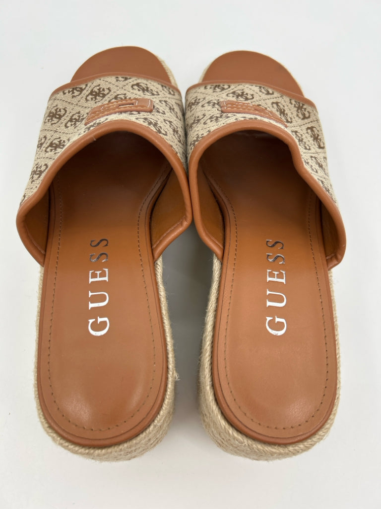 GUESS Size 11M Tan Women's Sandal