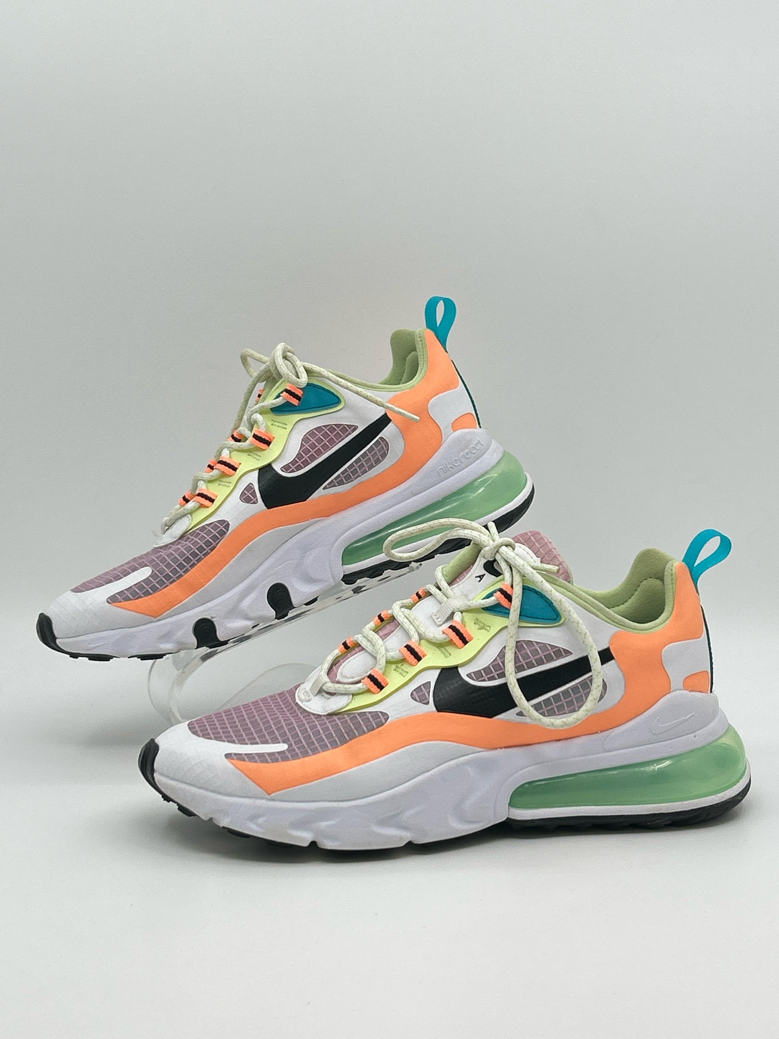 NIKE Size 8.5 Pink and Teal Women Sneakers