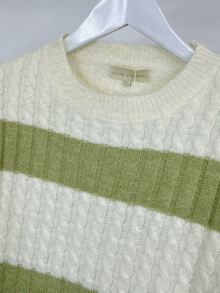 House of Sienna Women Size M WHITE AND GREEN Sweater